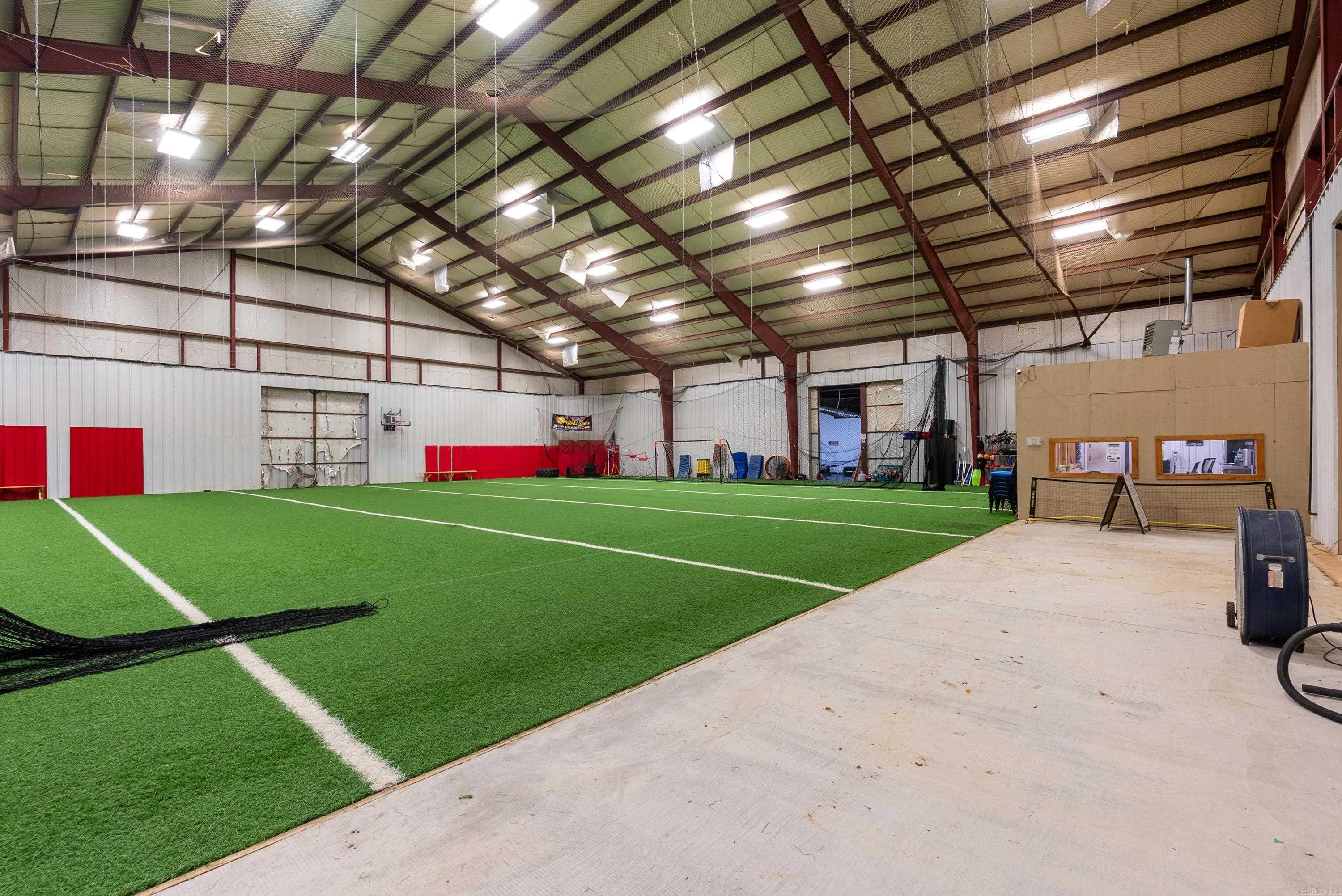 Metes & Bounds - Commercial Sale