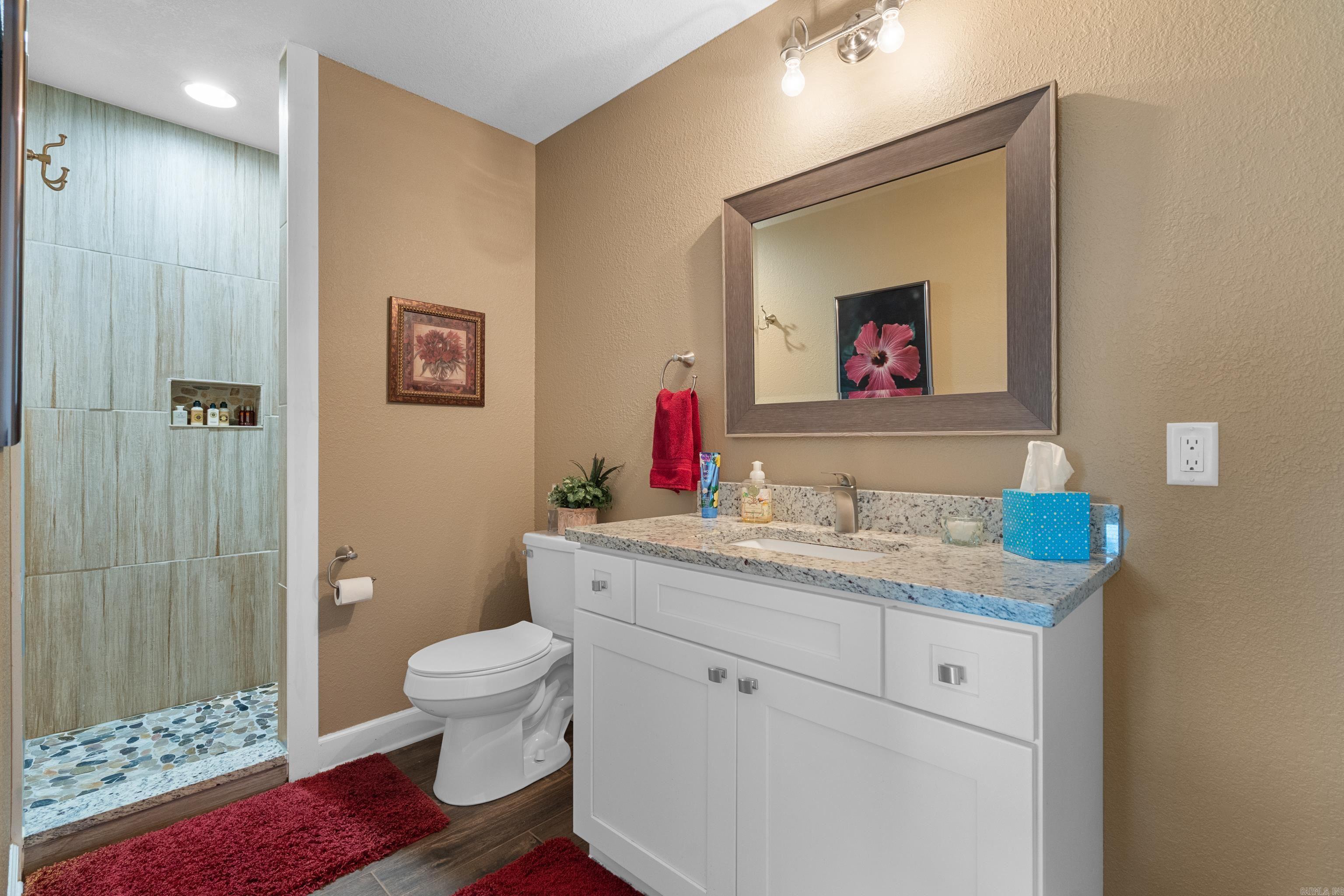 ALTA VISTA - Residential