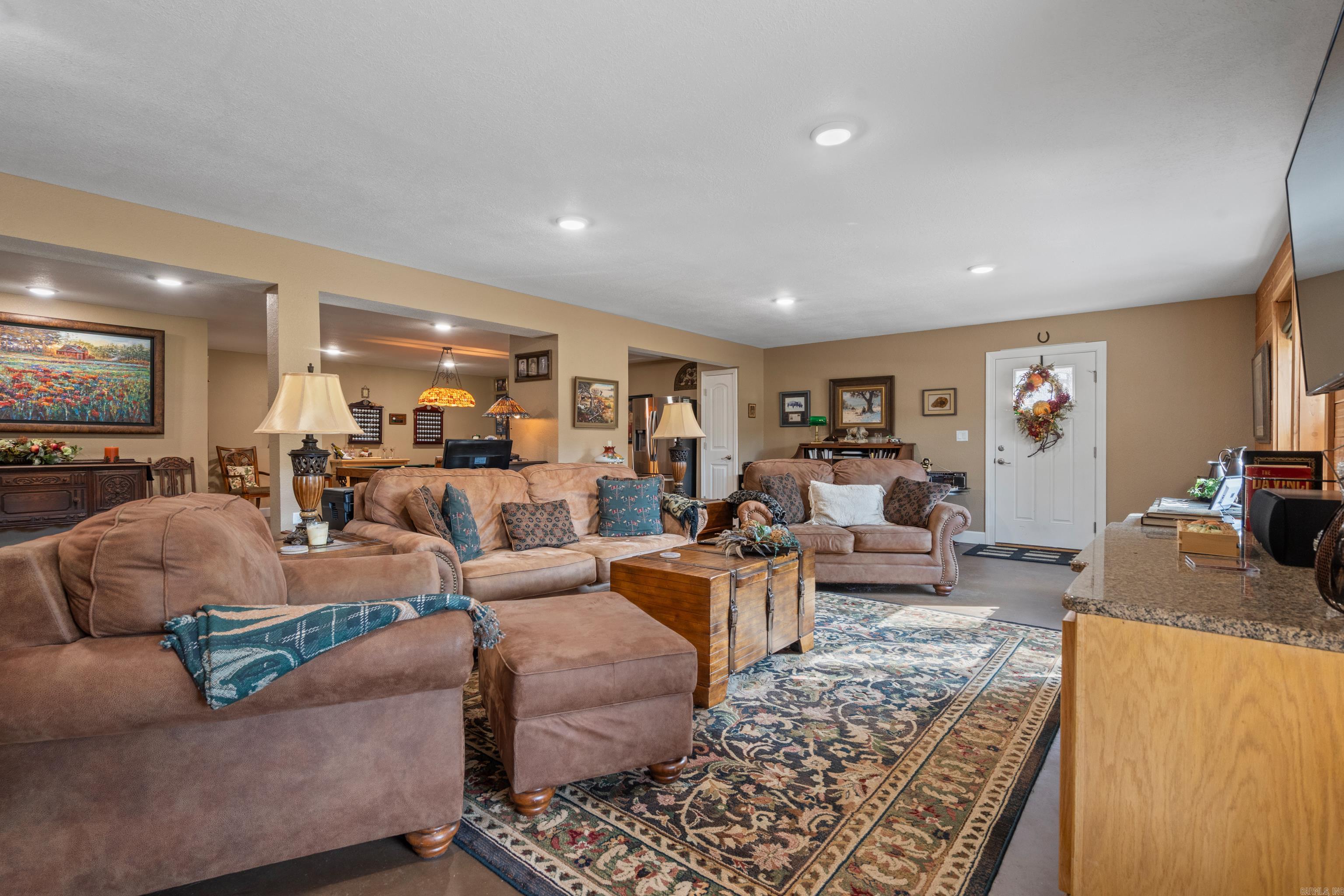 ALTA VISTA - Residential