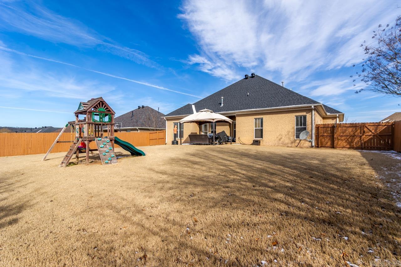 CHESTNUT MEADOWS - Residential