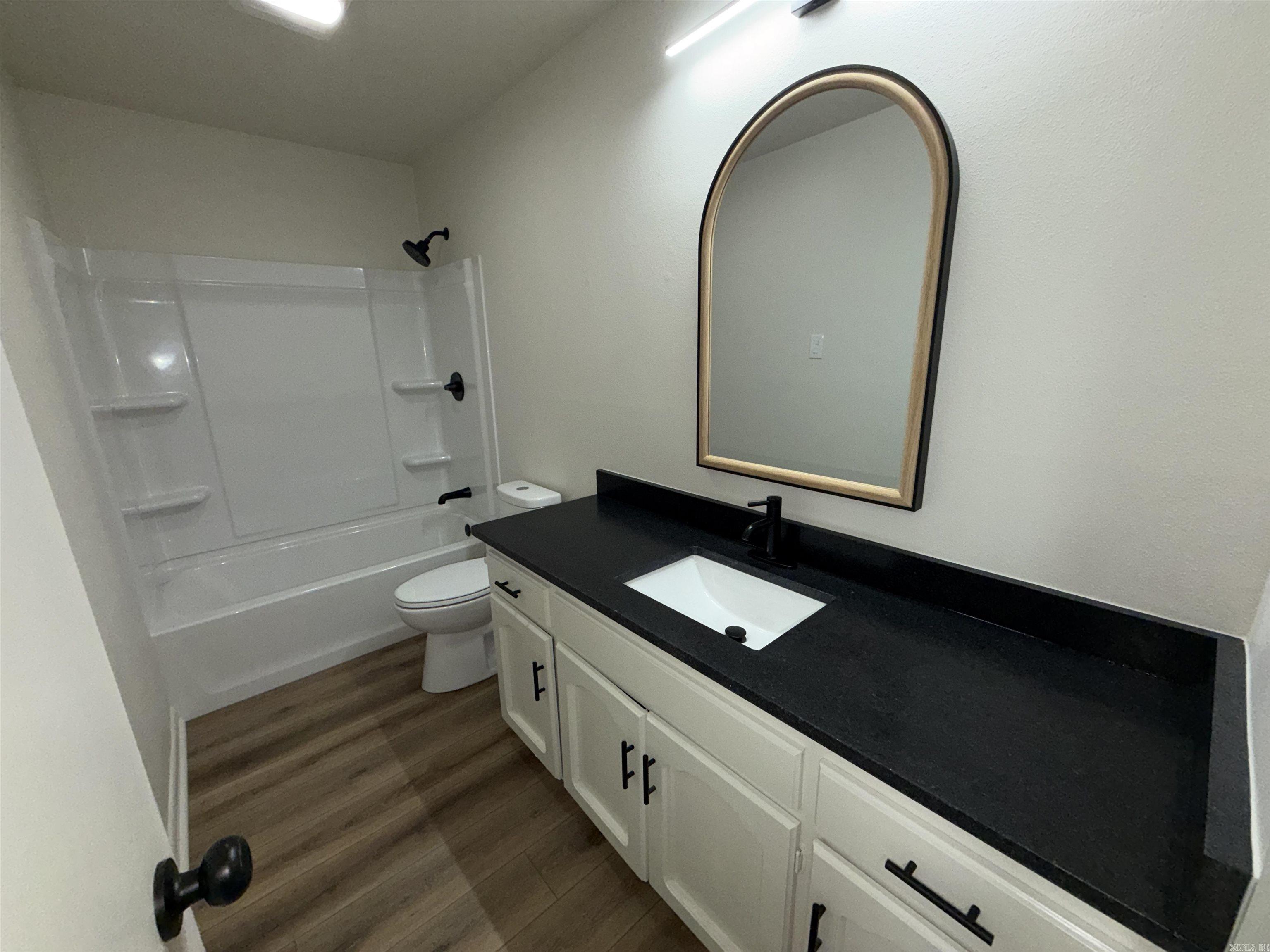 VILLAGE SOUTH - Residential