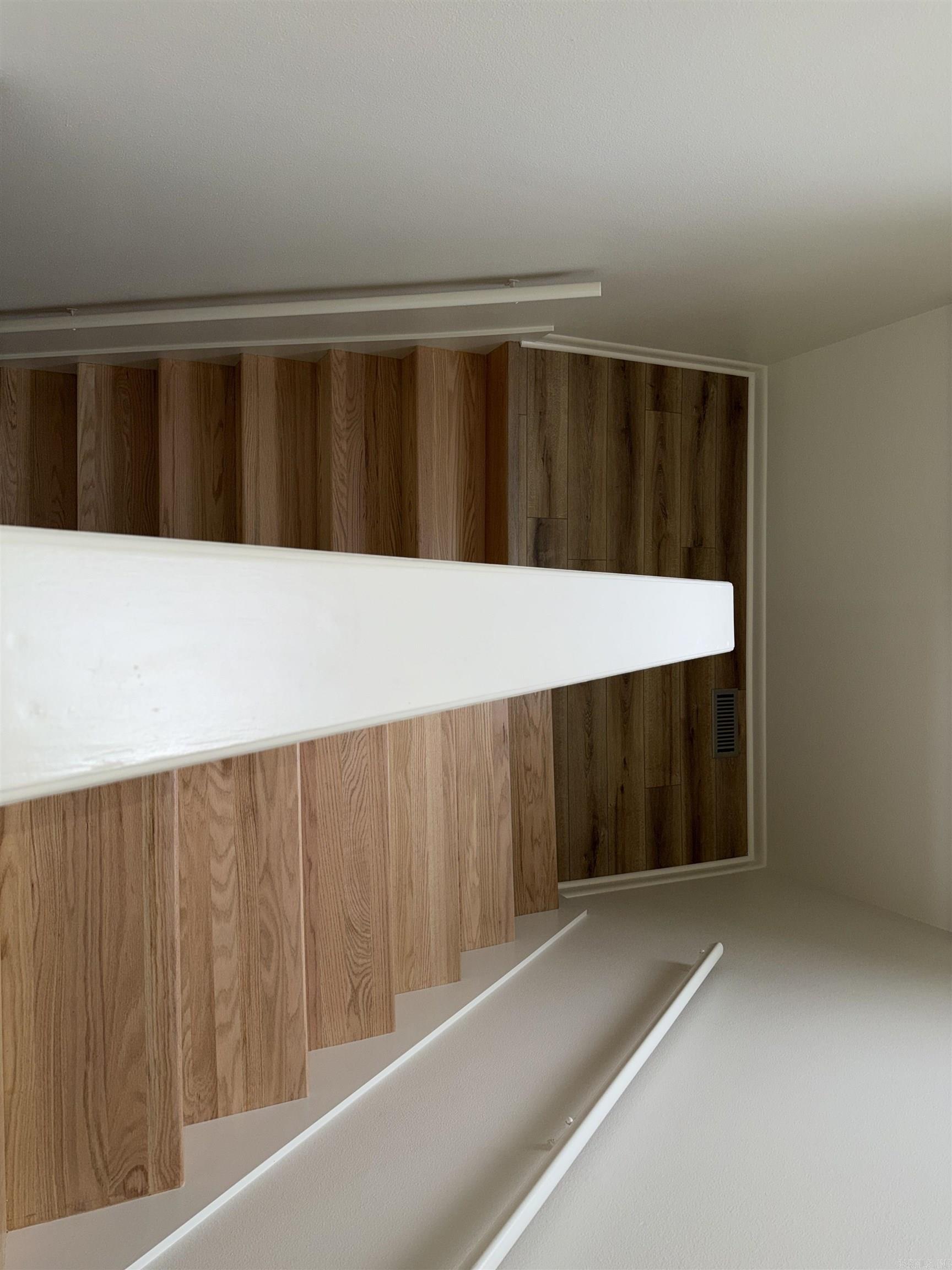 VILLAGE SOUTH - Residential