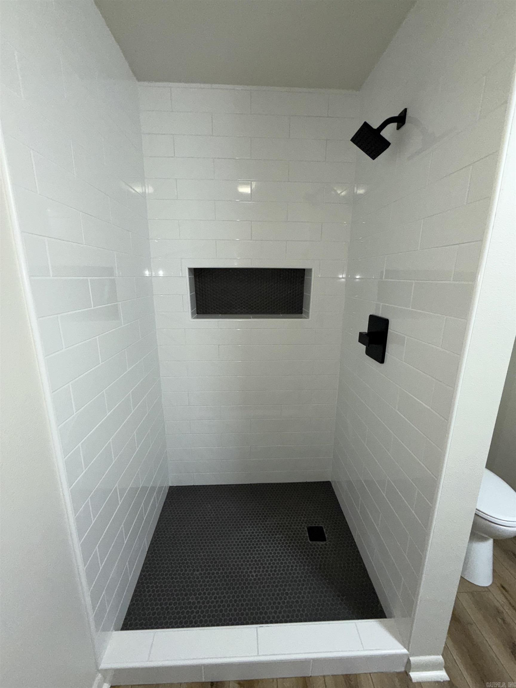 VILLAGE SOUTH - Residential