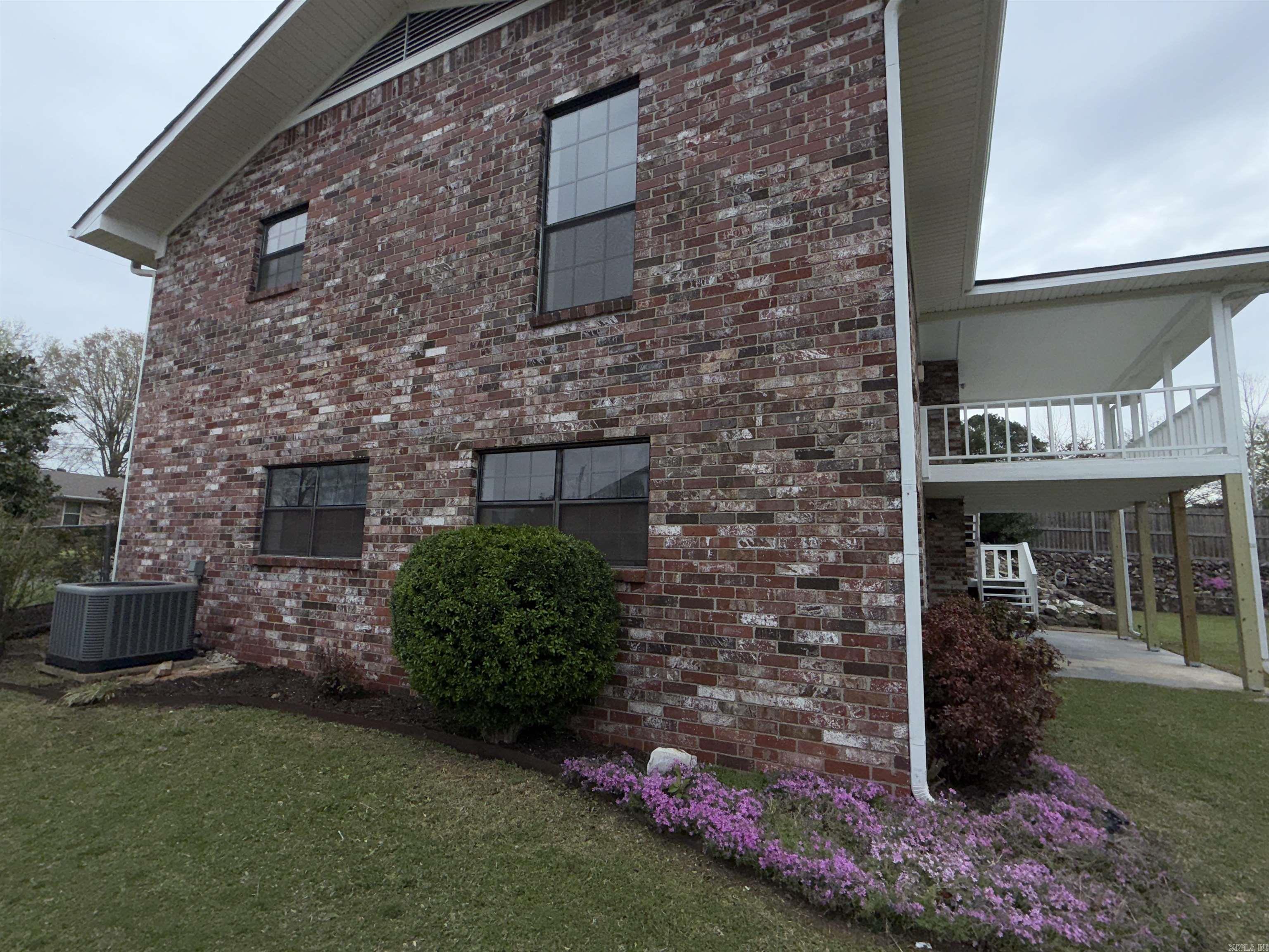 VILLAGE SOUTH - Residential