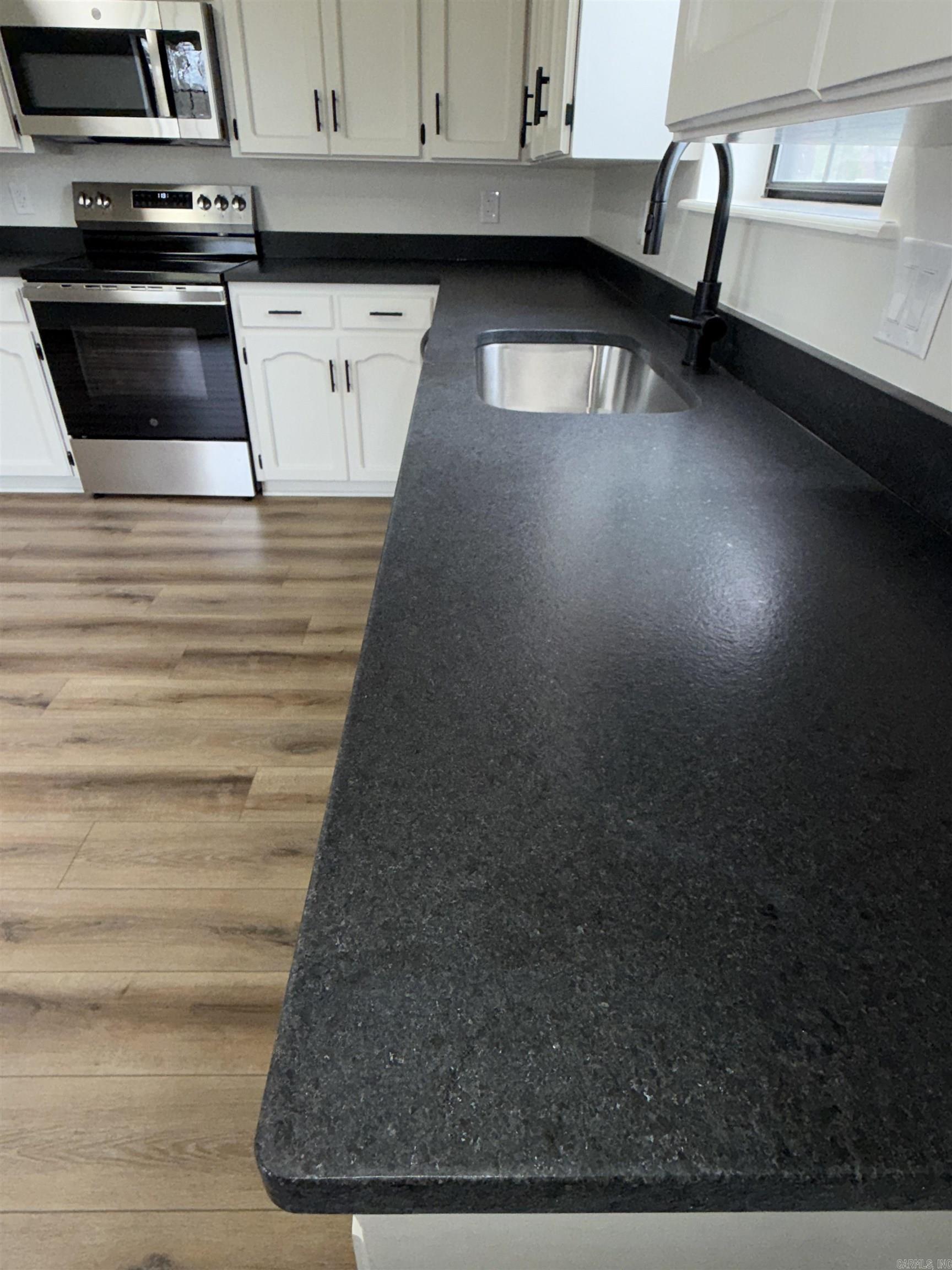 VILLAGE SOUTH - Residential