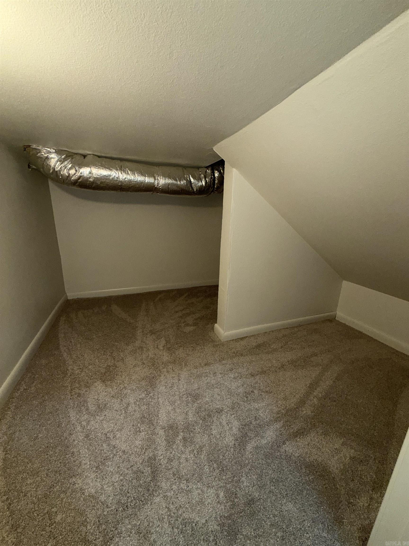 VILLAGE SOUTH - Residential