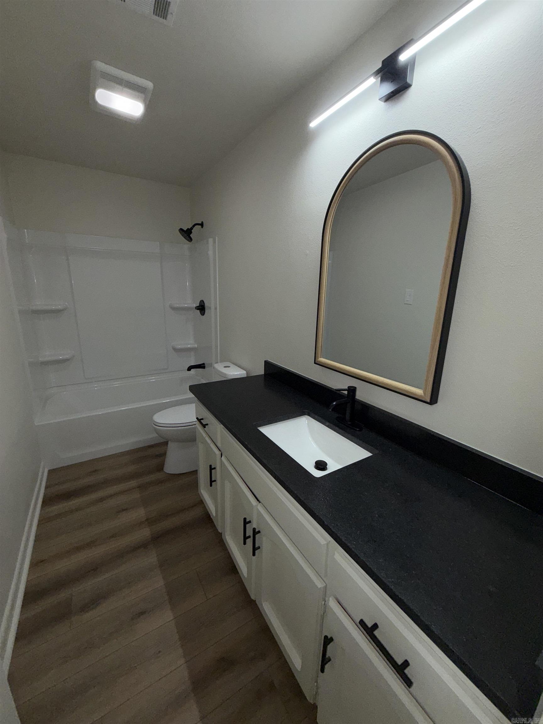 VILLAGE SOUTH - Residential