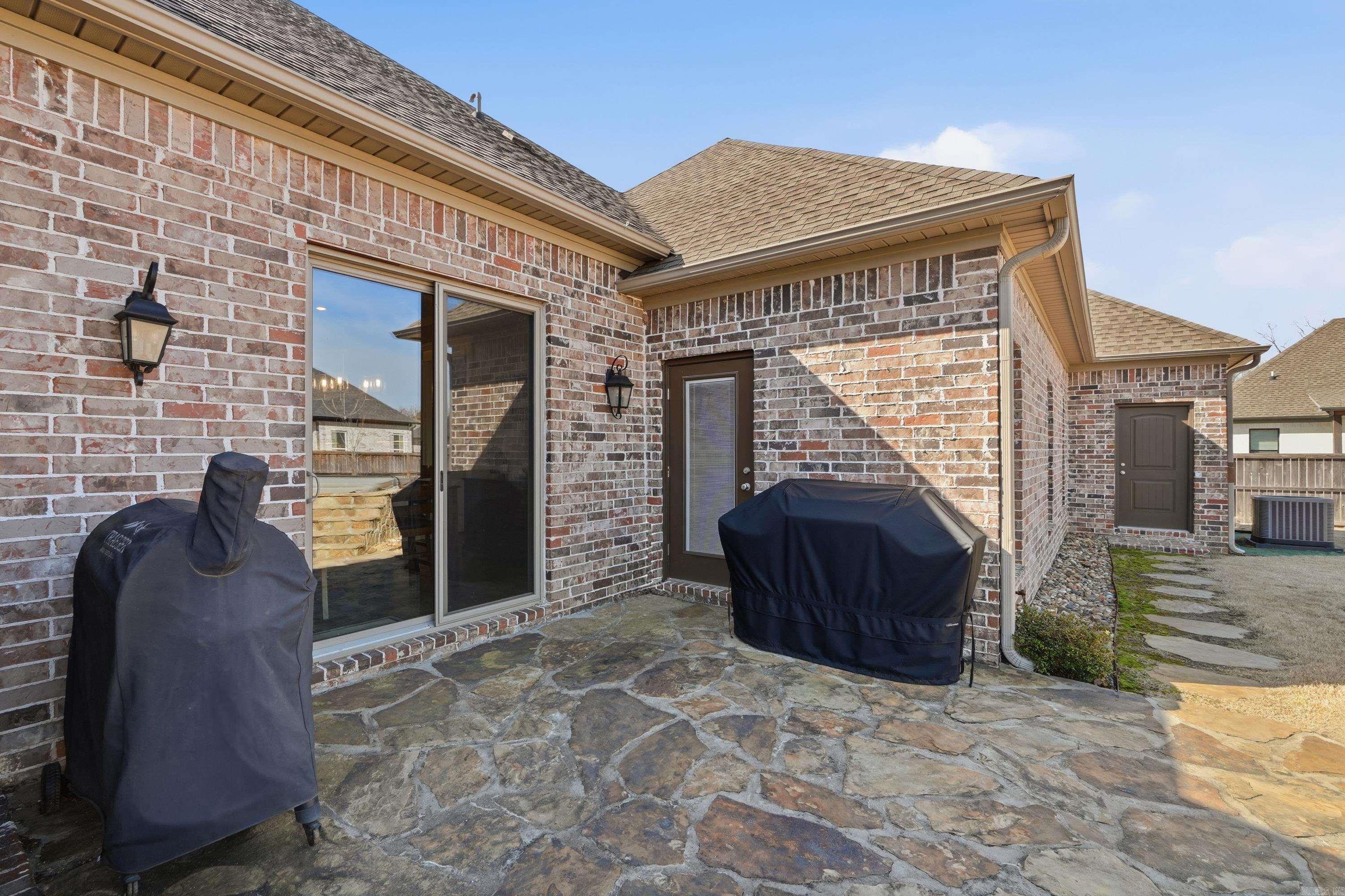 Salem Oaks - Residential