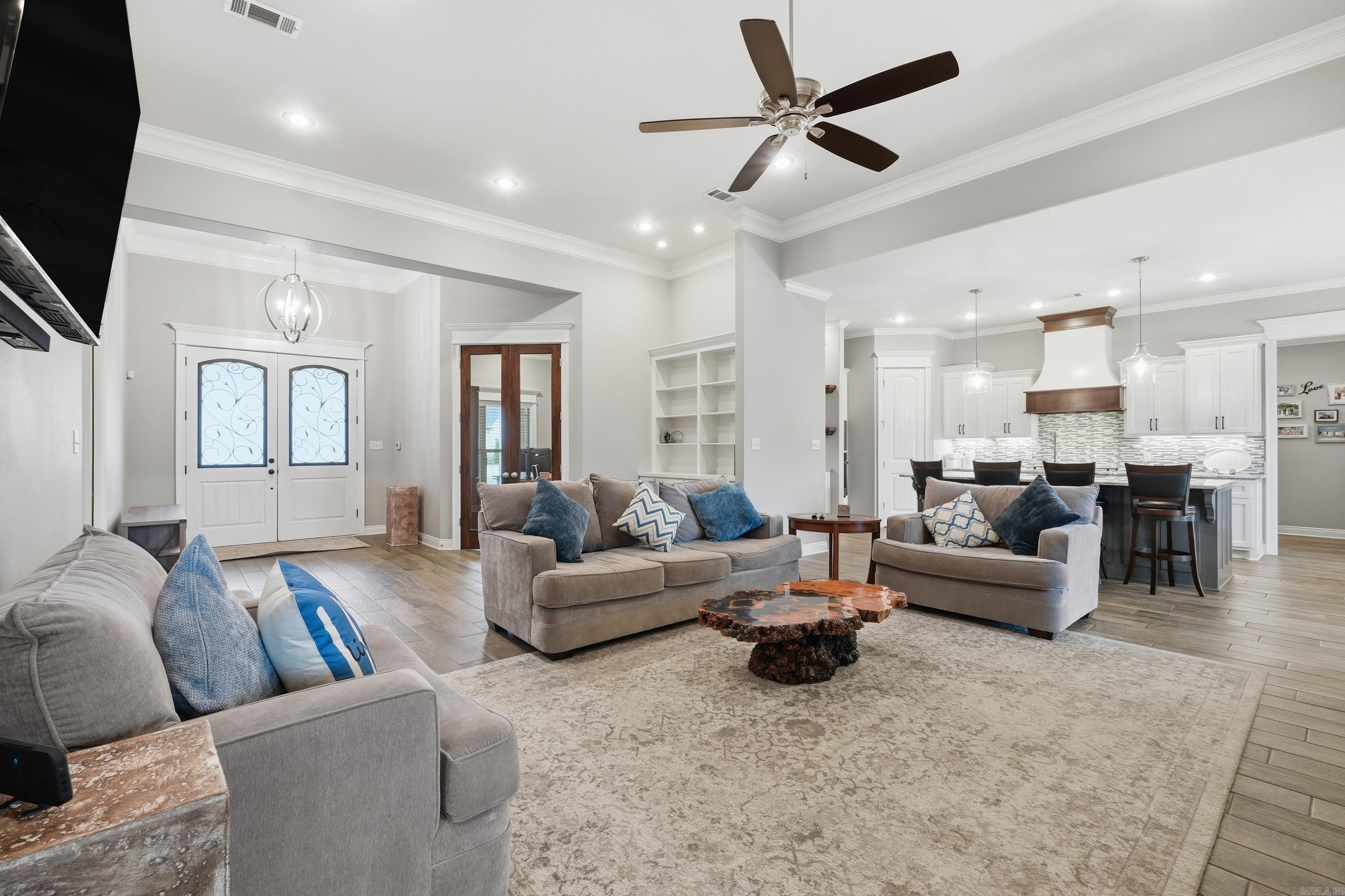 Salem Oaks - Residential