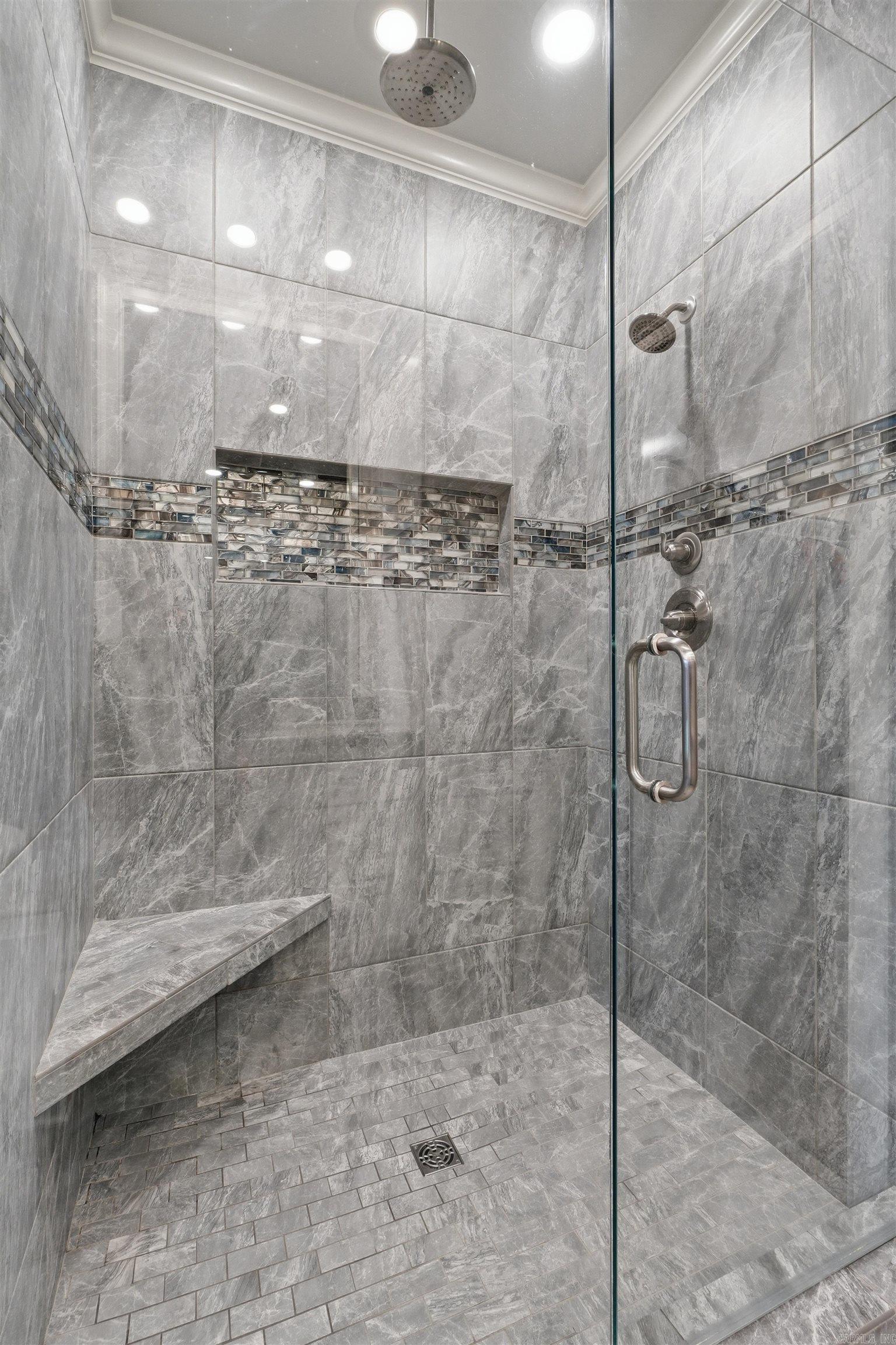 Salem Oaks - Residential