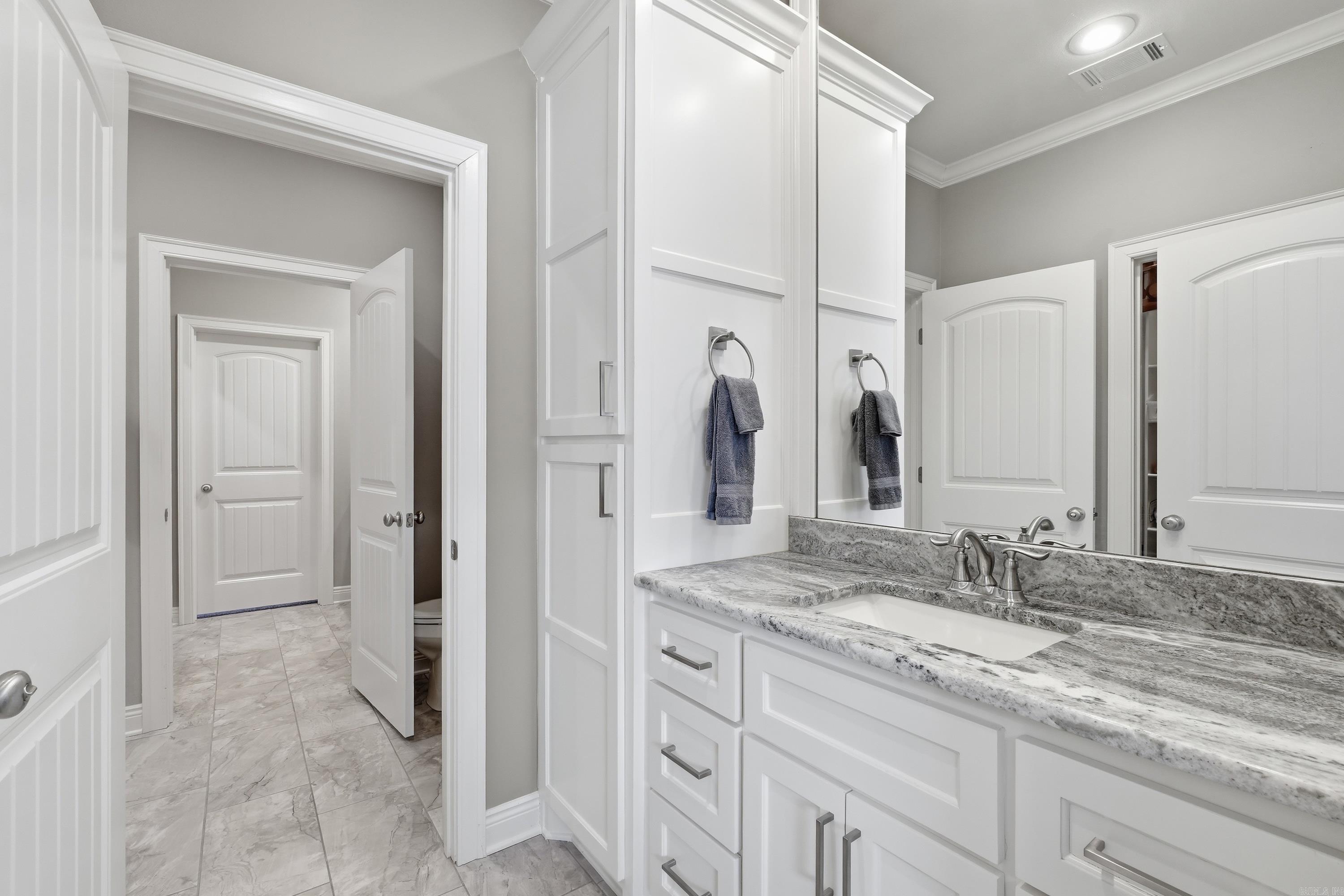 Salem Oaks - Residential