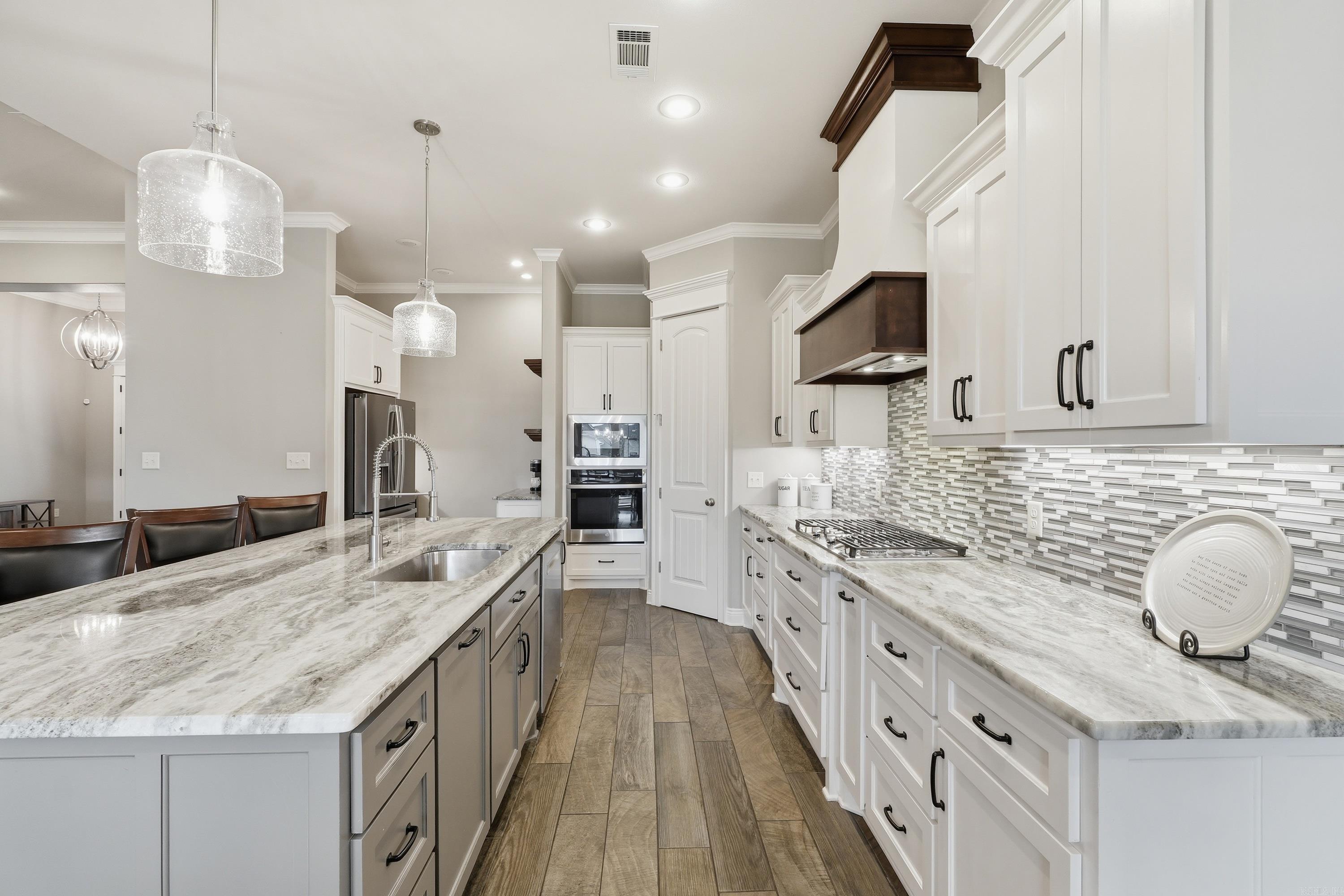 Salem Oaks - Residential