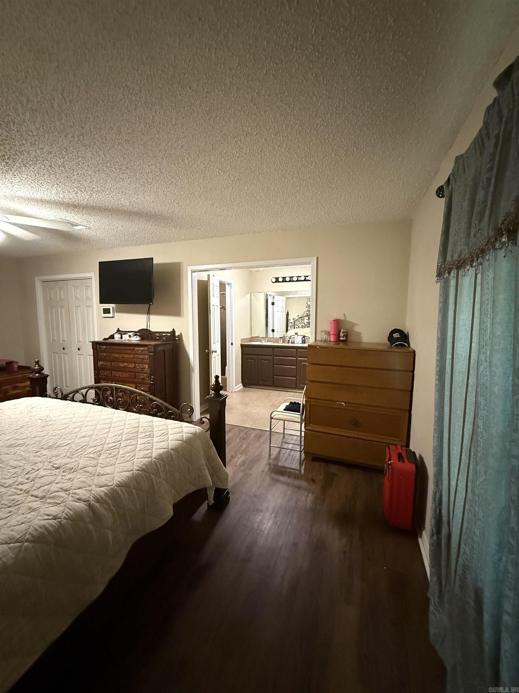 White Hall - Residential