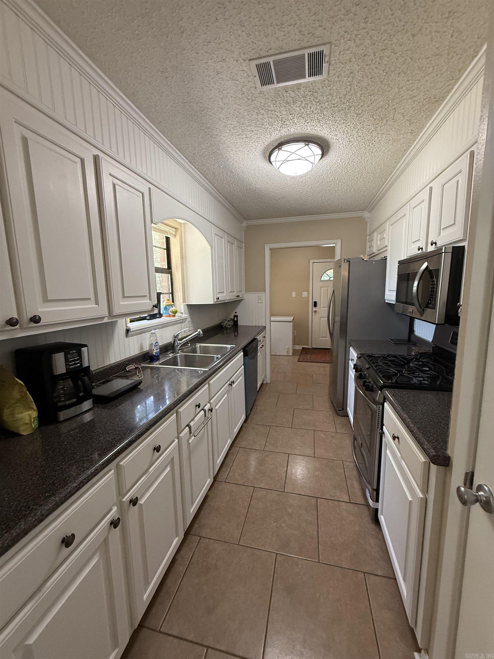 White Hall - Residential