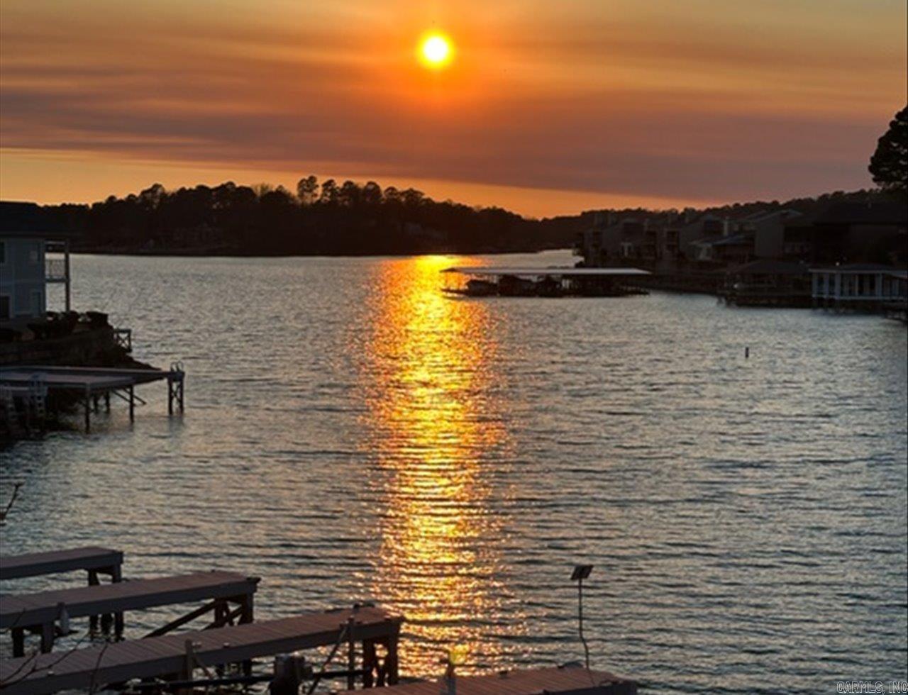 LAKE POINTE HPR - Residential
