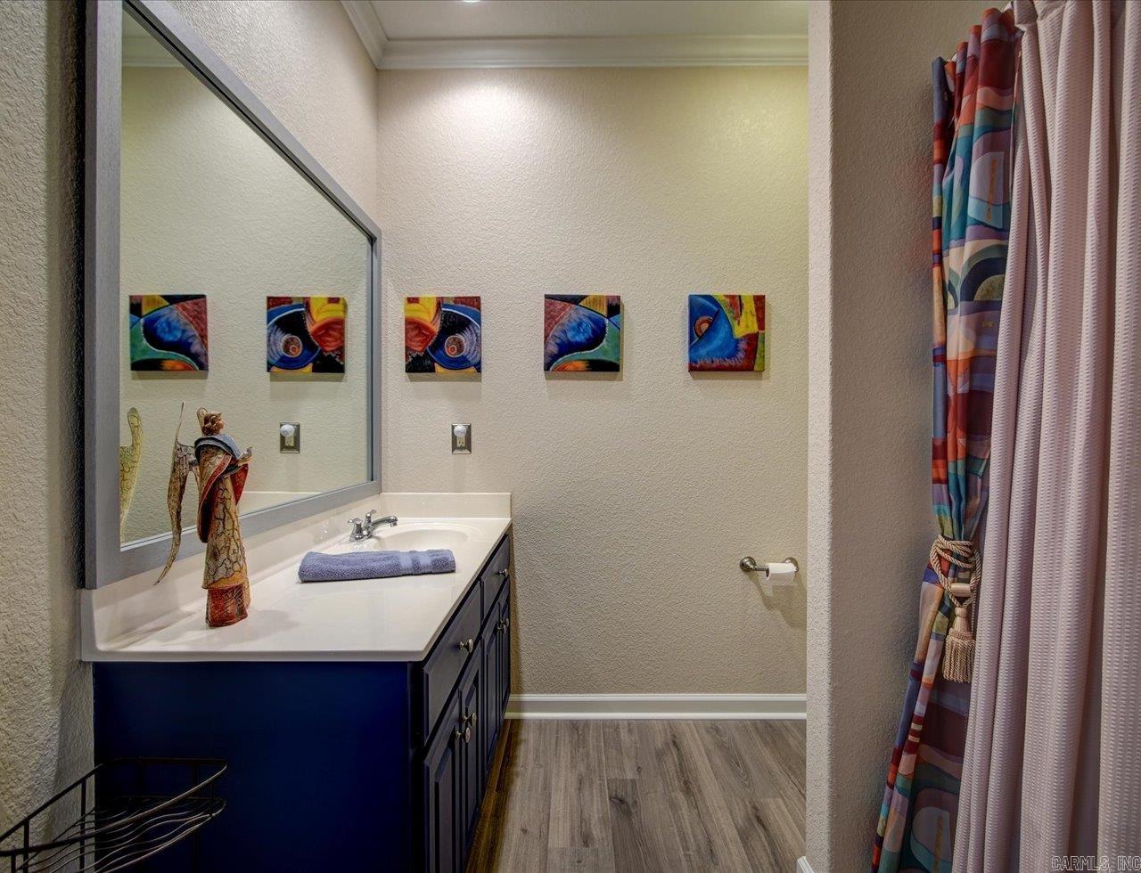 LAKE POINTE HPR - Residential