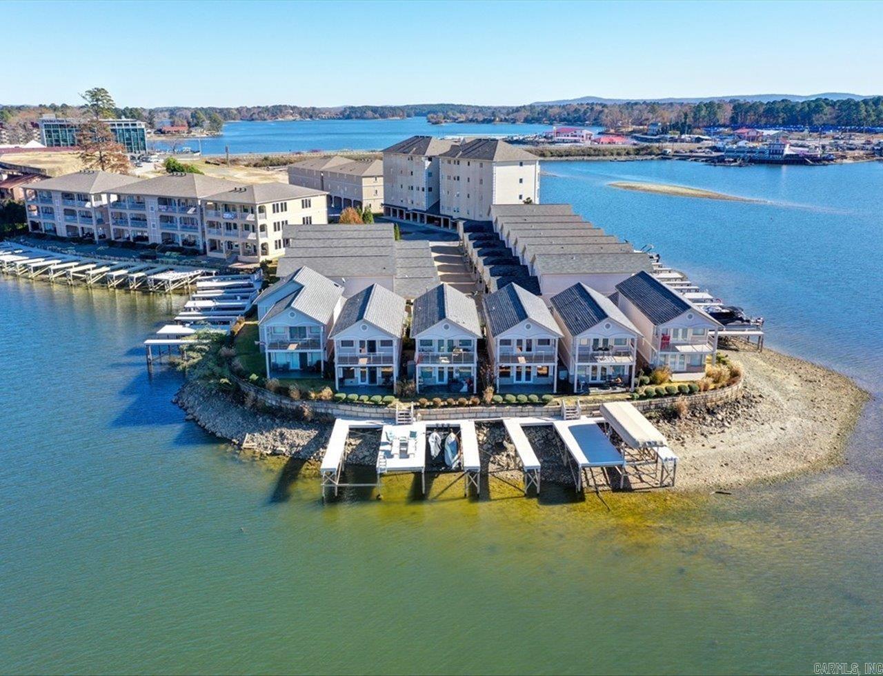 LAKE POINTE HPR - Residential