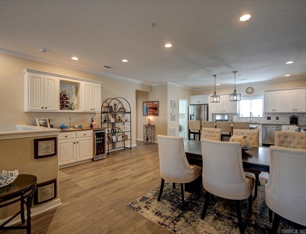 LAKE POINTE HPR - Residential