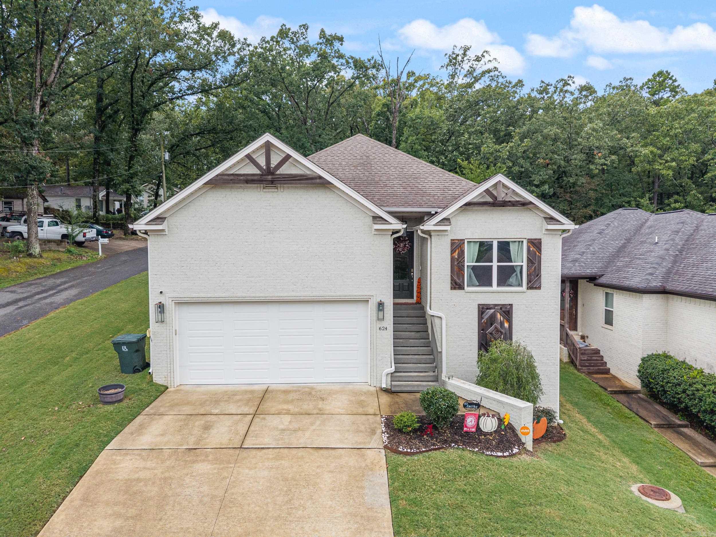 GIBRALTER HGTS - Residential