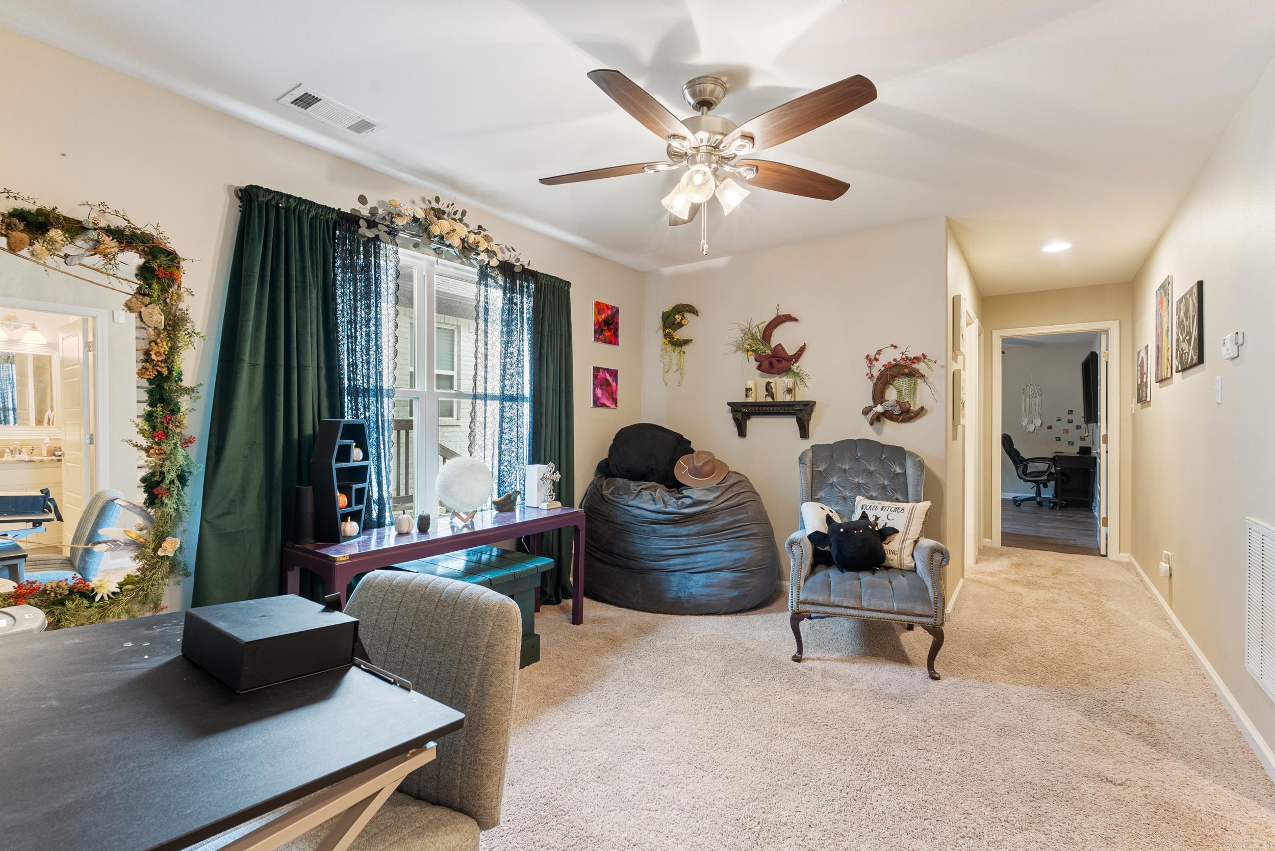 GIBRALTER HGTS - Residential