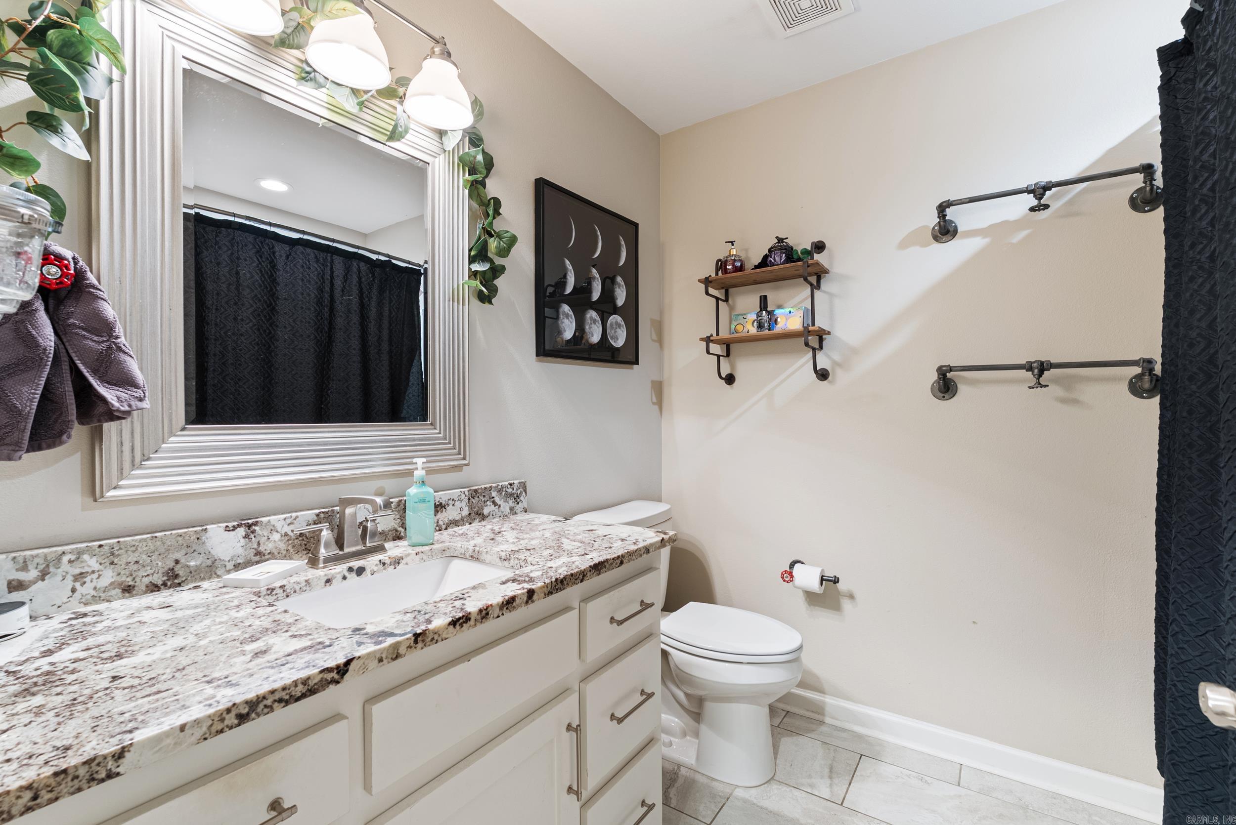 GIBRALTER HGTS - Residential