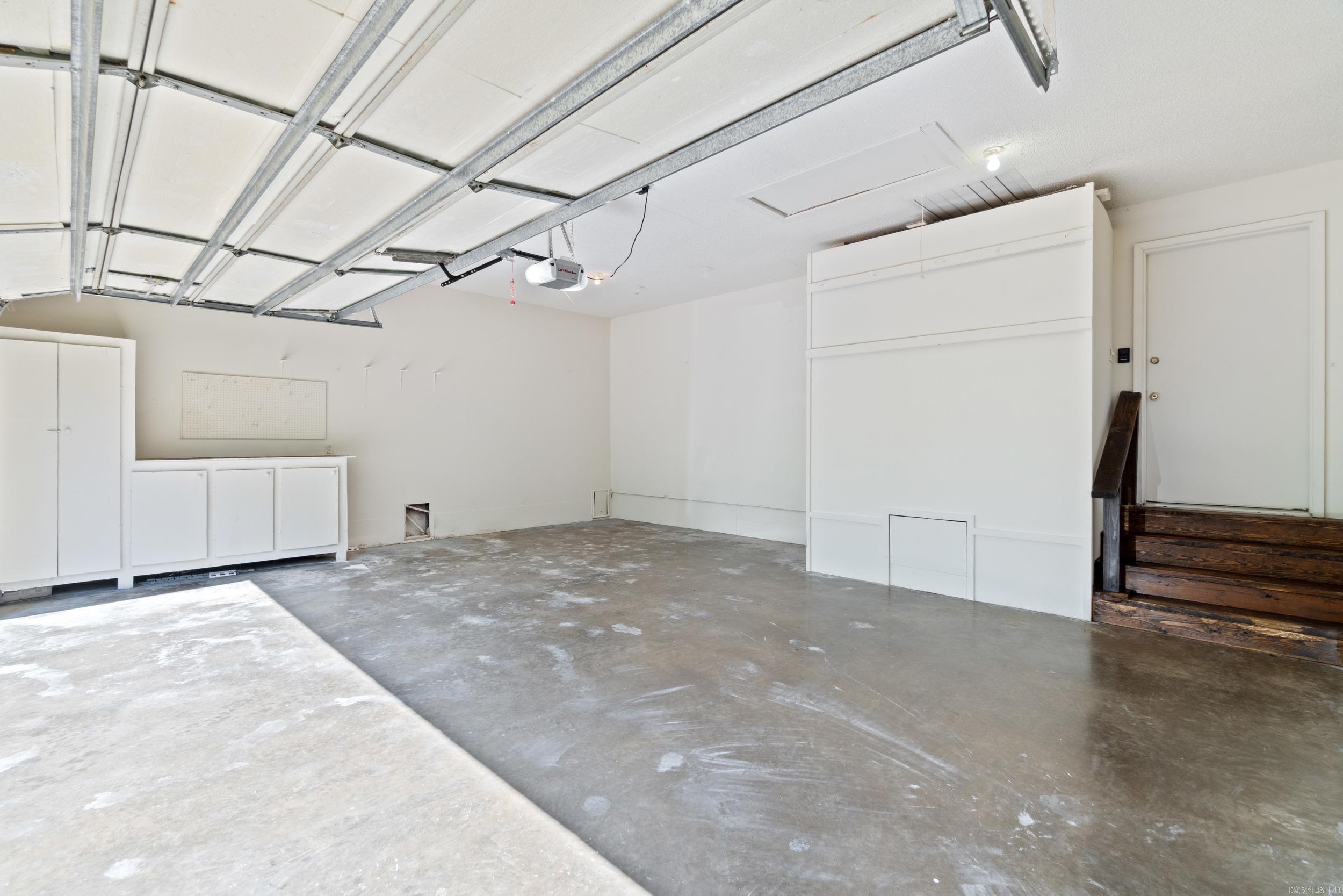 BURGOS - Residential