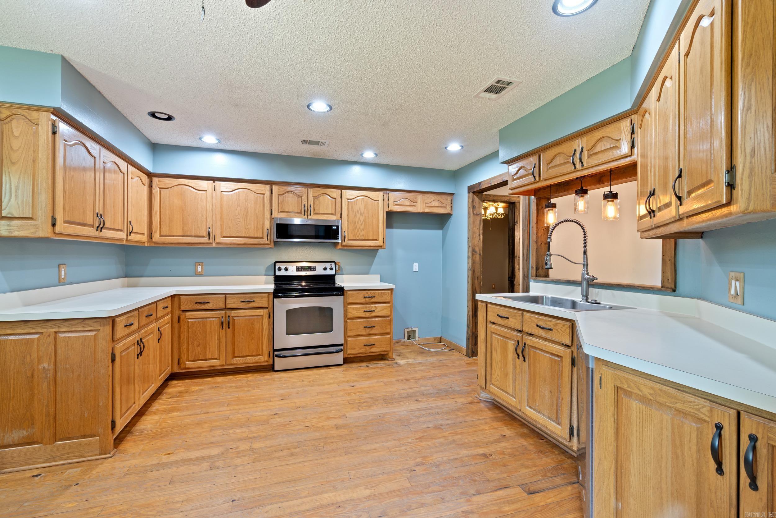 BURGOS - Residential