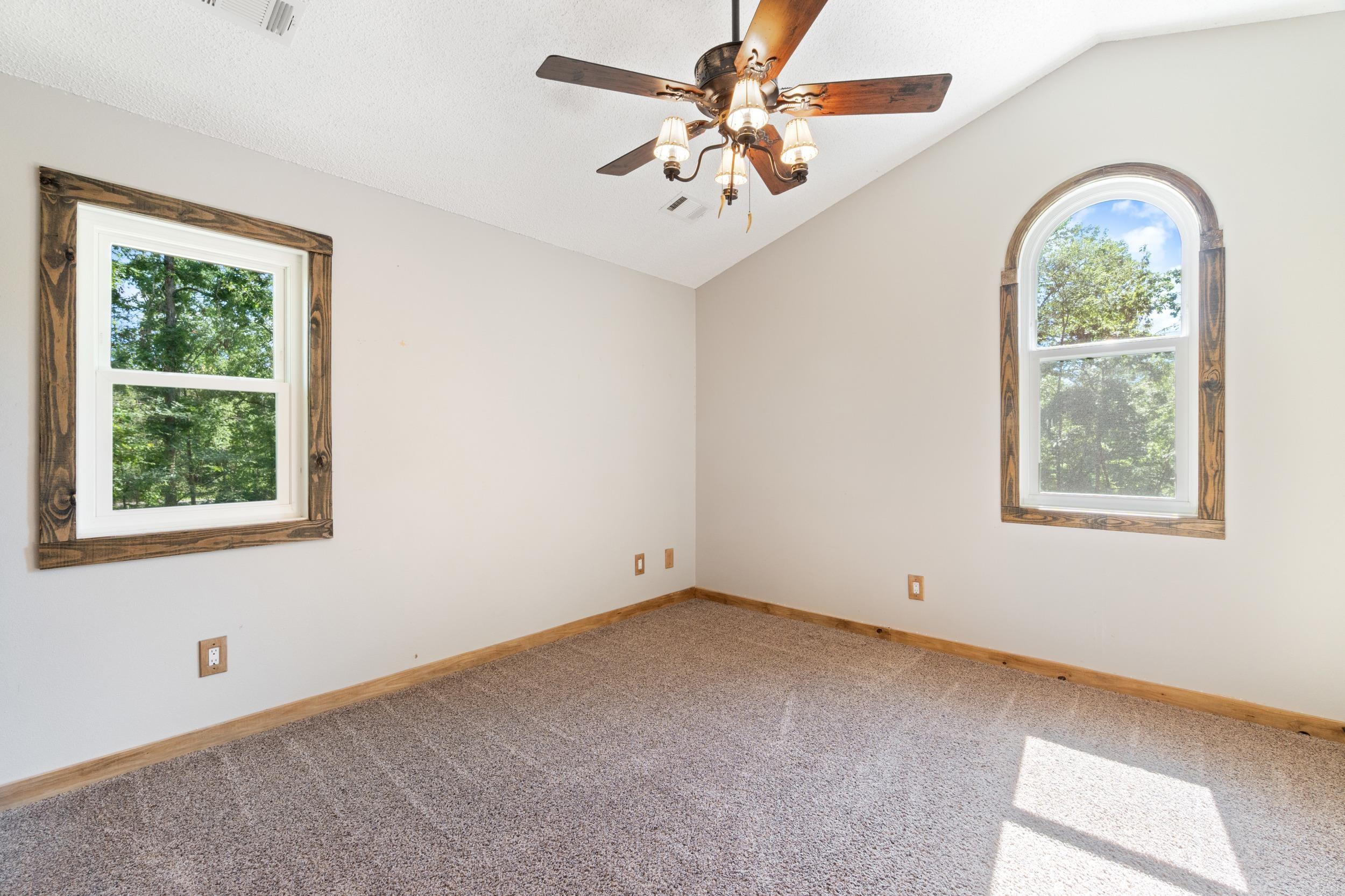 BURGOS - Residential