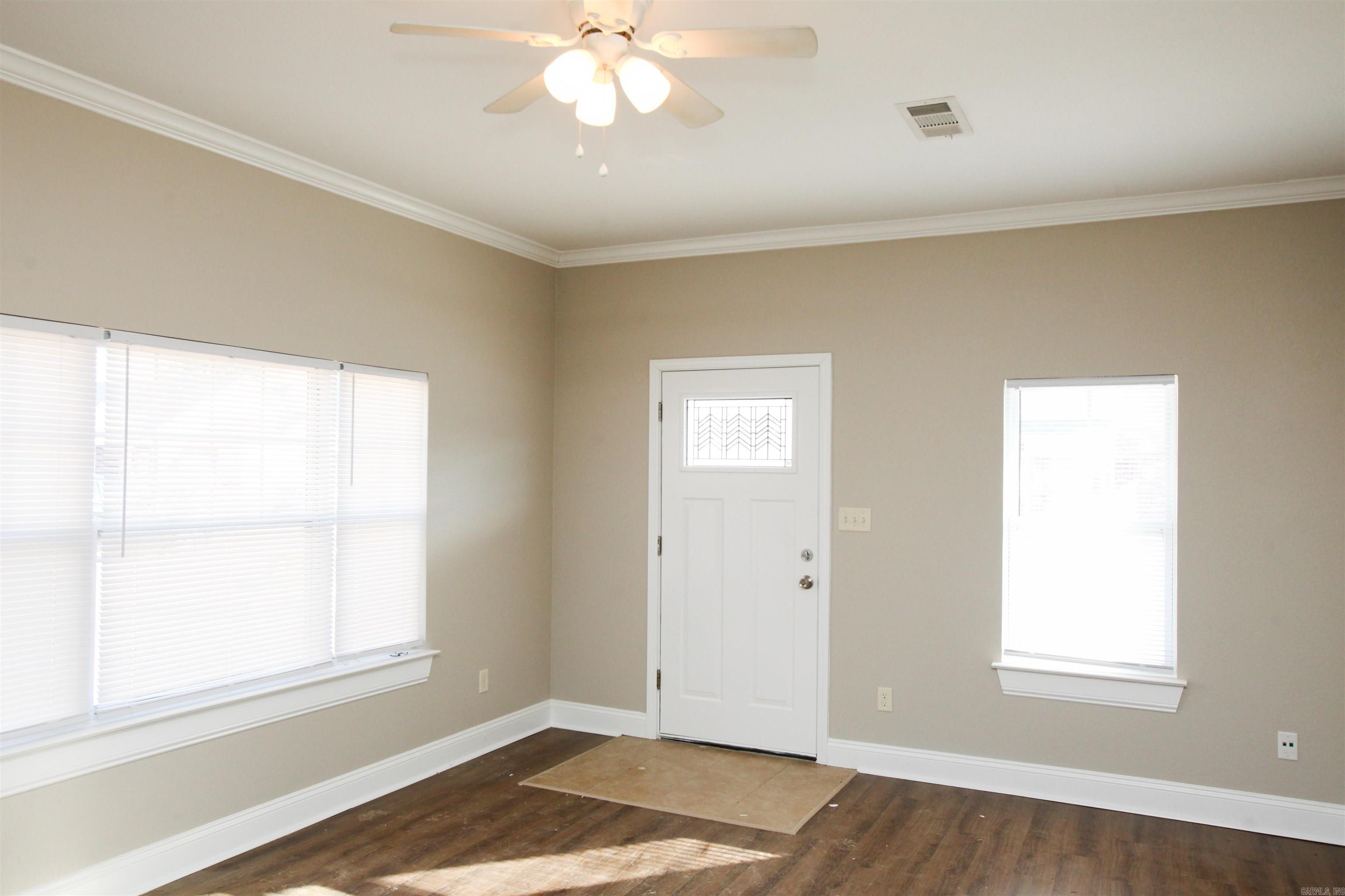 CAMRY COURT - Residential Lease