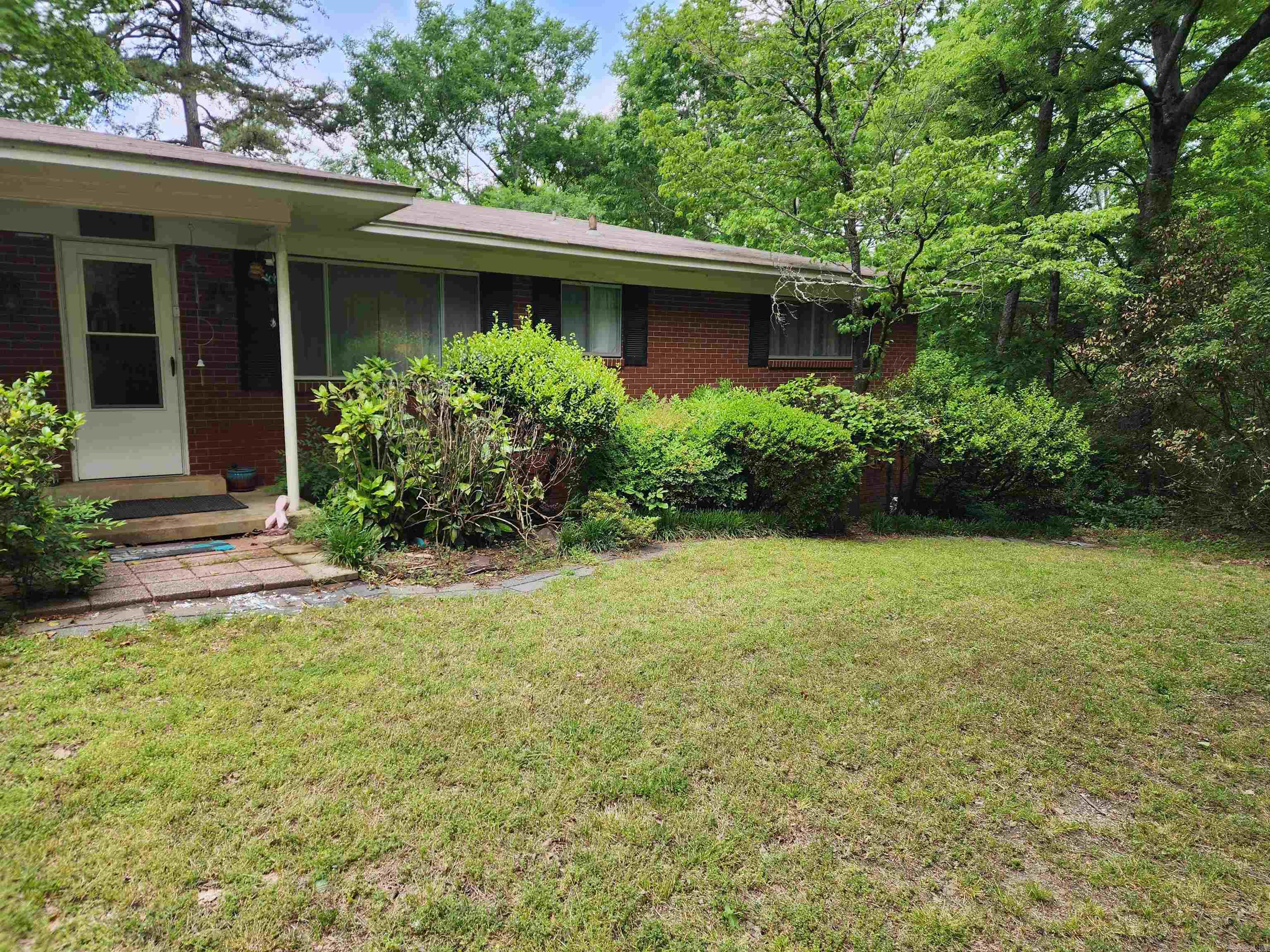 WESTWARD HO HEIGHTS - OUT - Residential