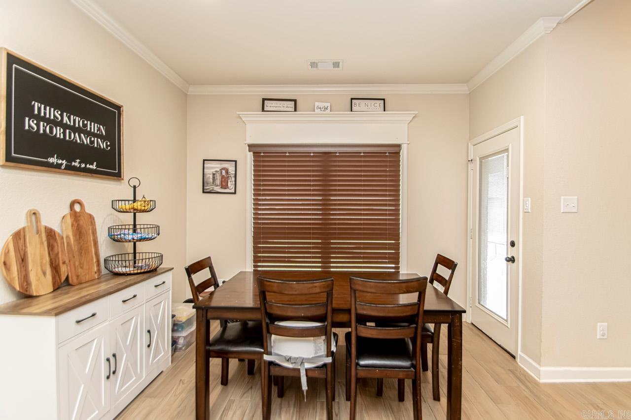 SHADOW CREEK - Residential