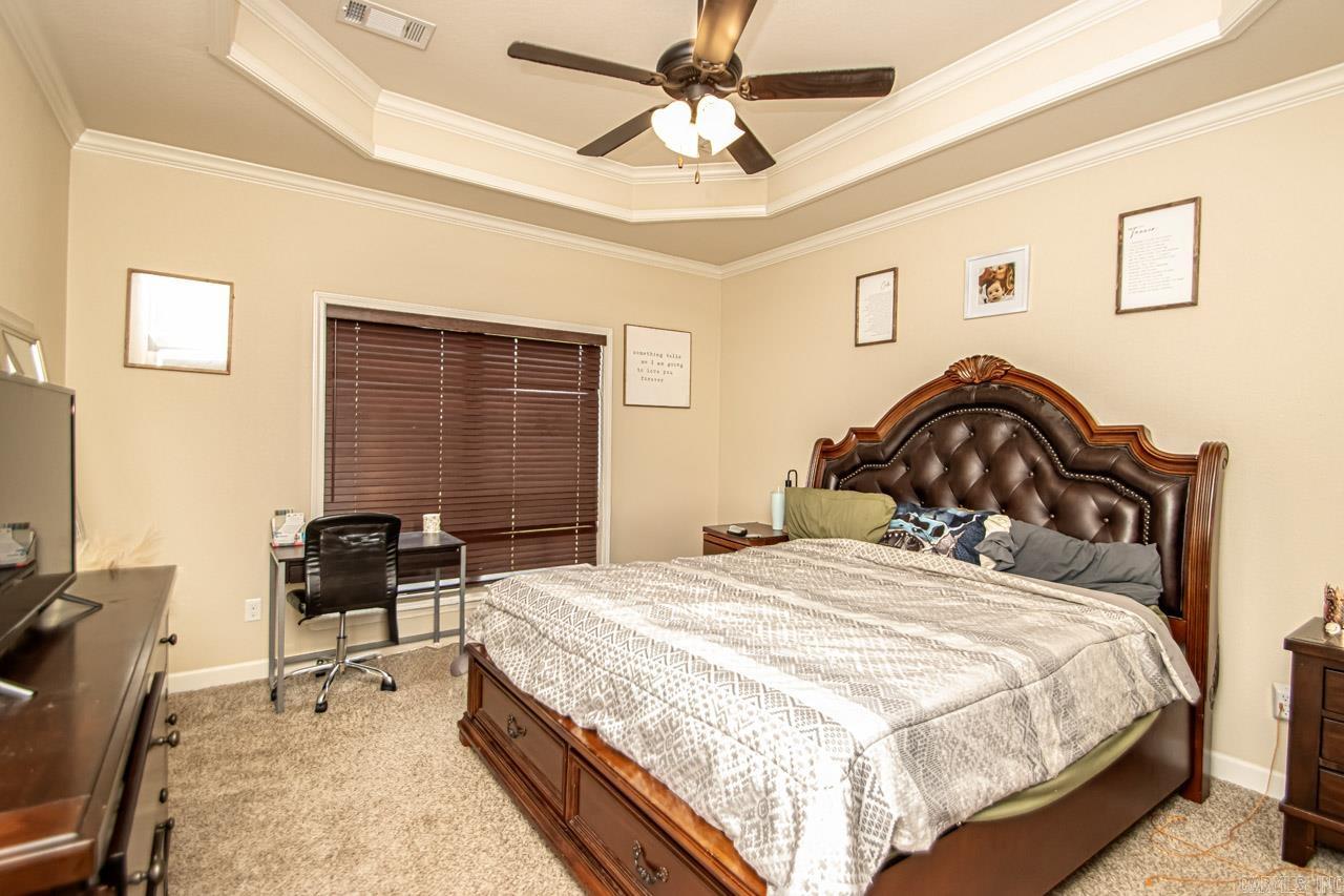 SHADOW CREEK - Residential