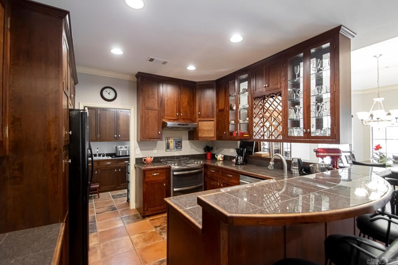 CAMBRIDGE PLACE - Residential