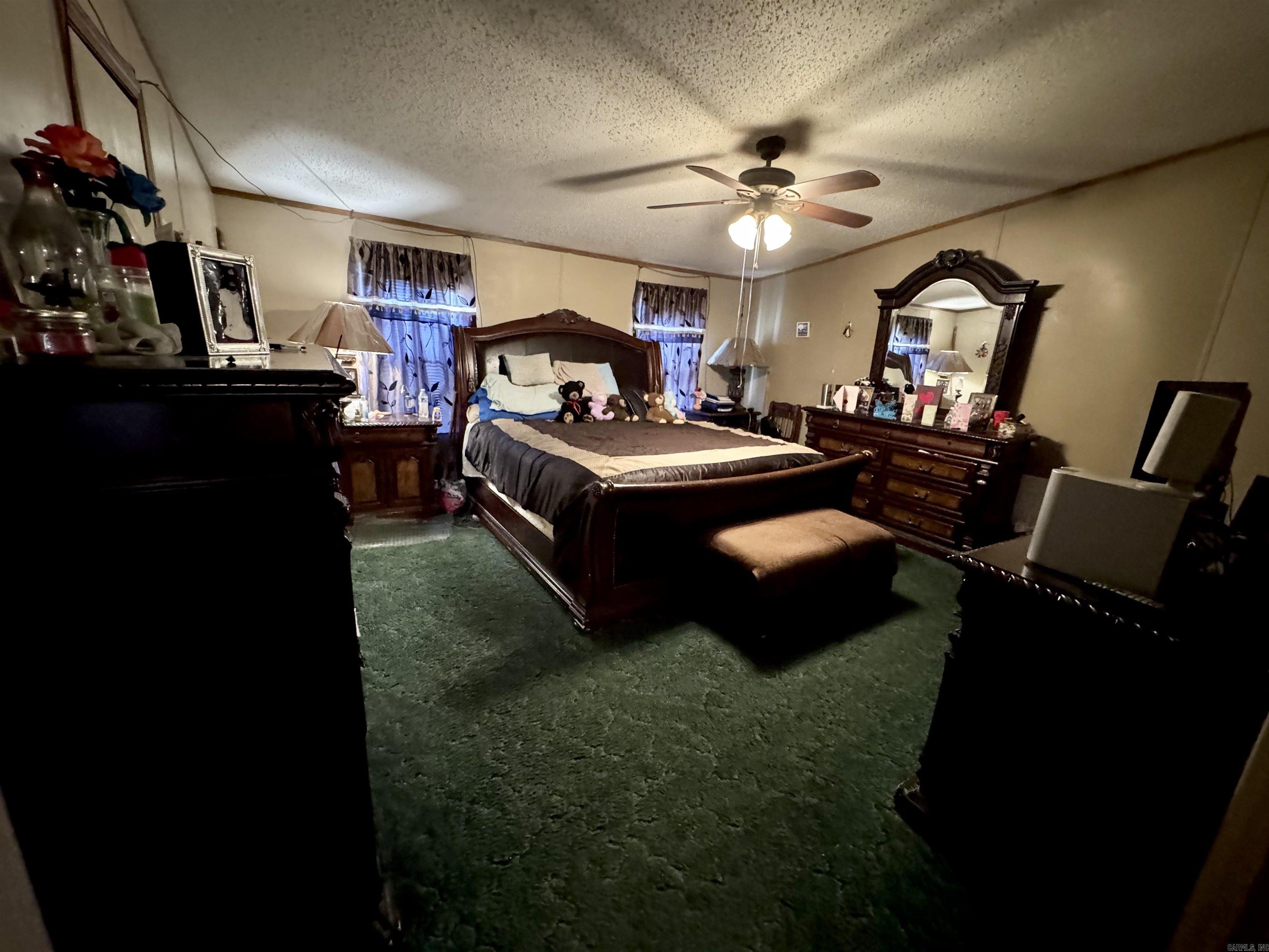 PINE LANE NORTH - Residential