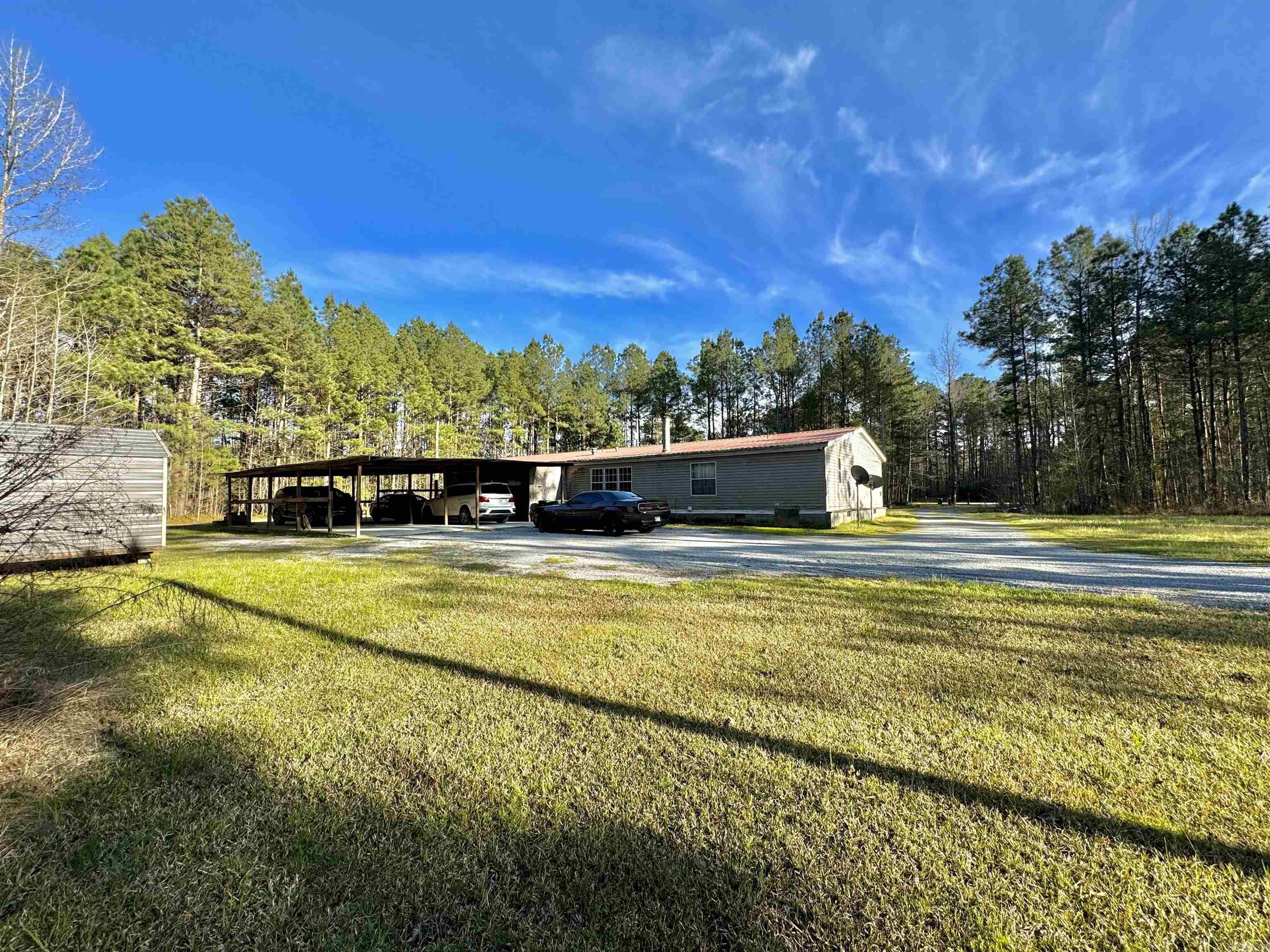 PINE LANE NORTH - Residential