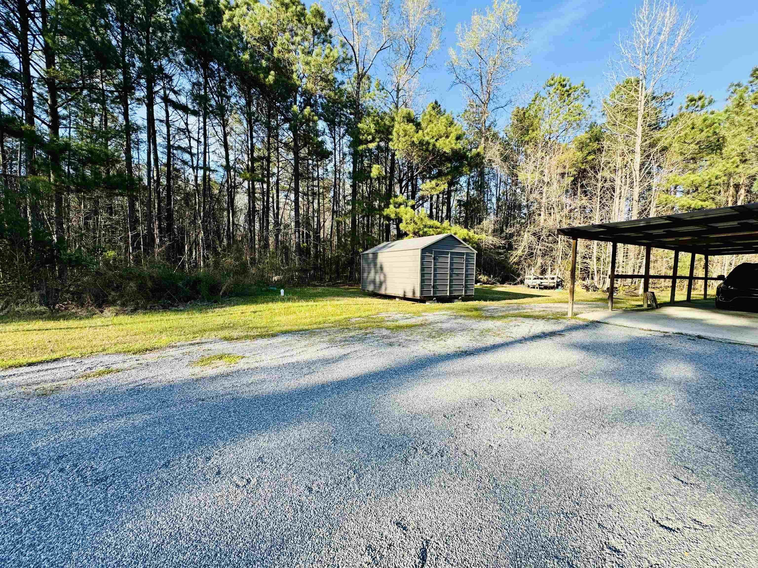 PINE LANE NORTH - Residential