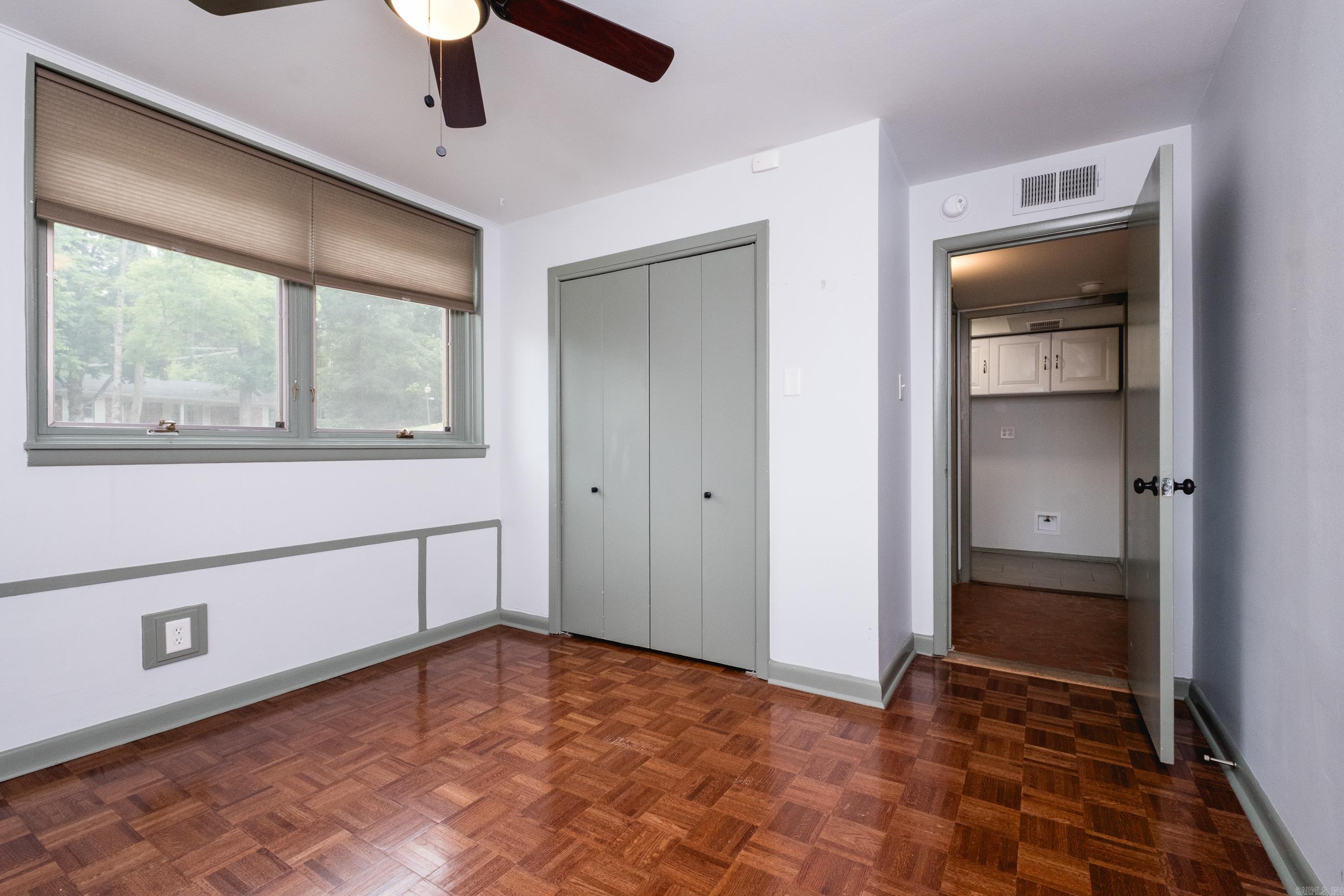PLAZA HEIGHTS - Residential