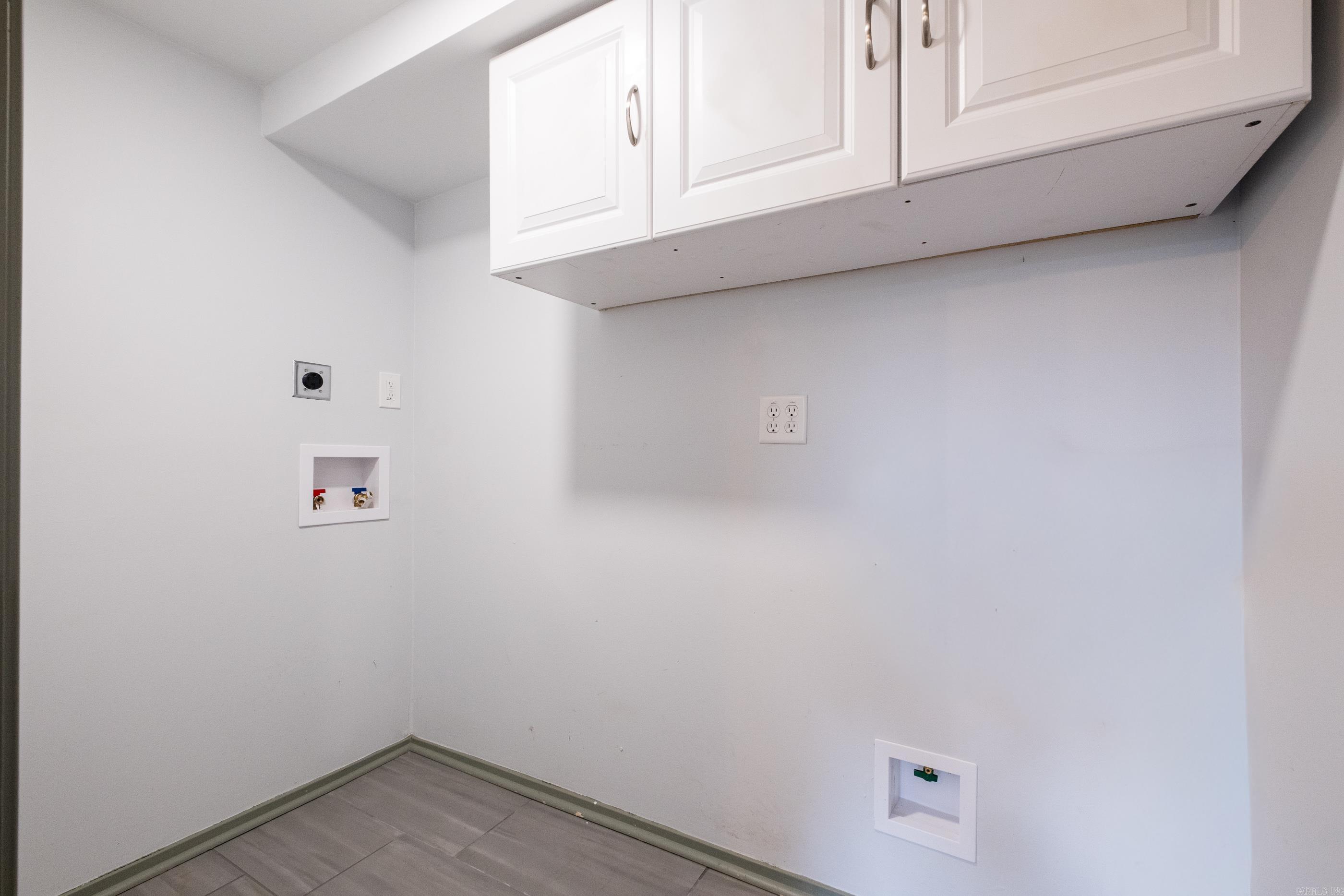 PLAZA HEIGHTS - Residential