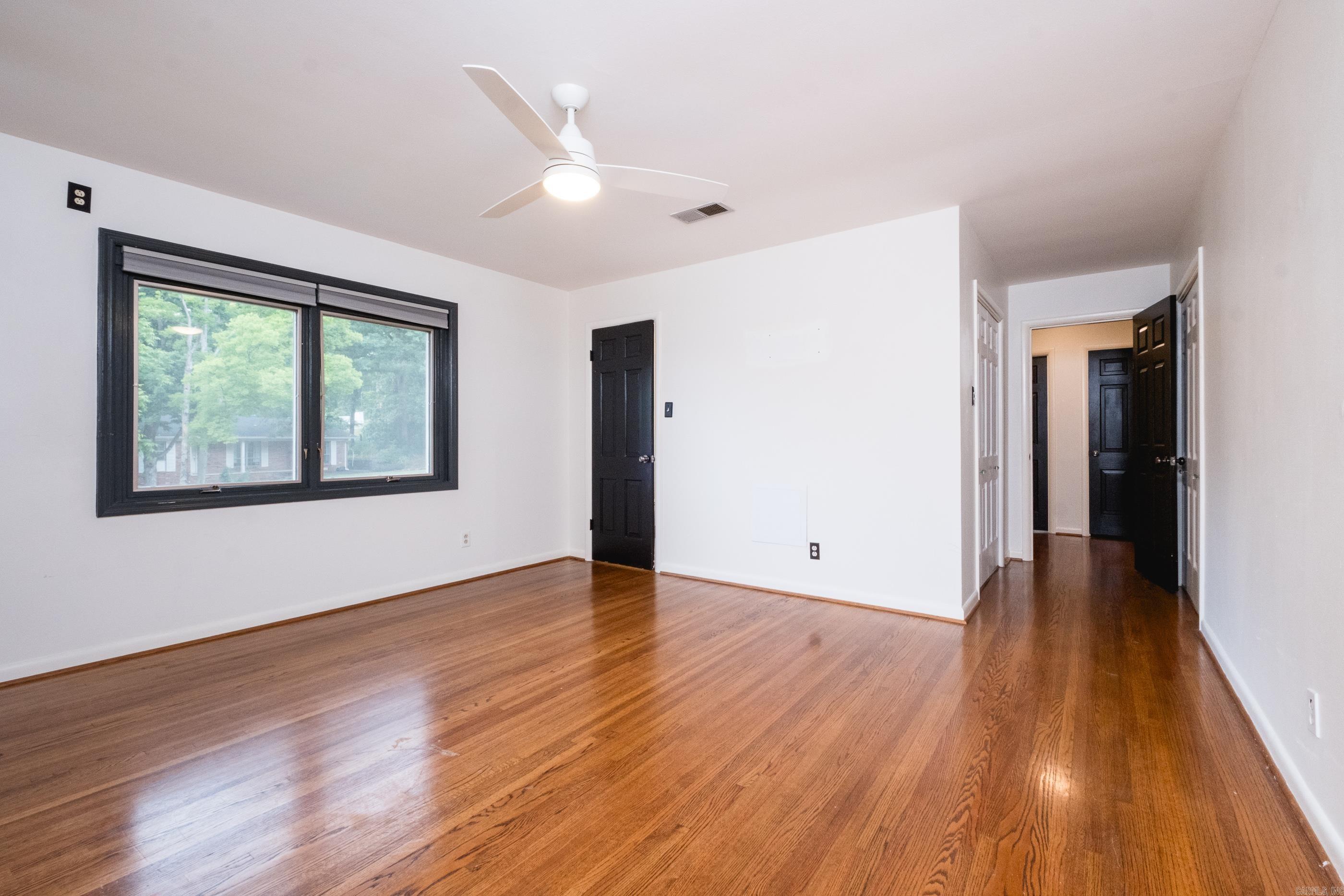 PLAZA HEIGHTS - Residential
