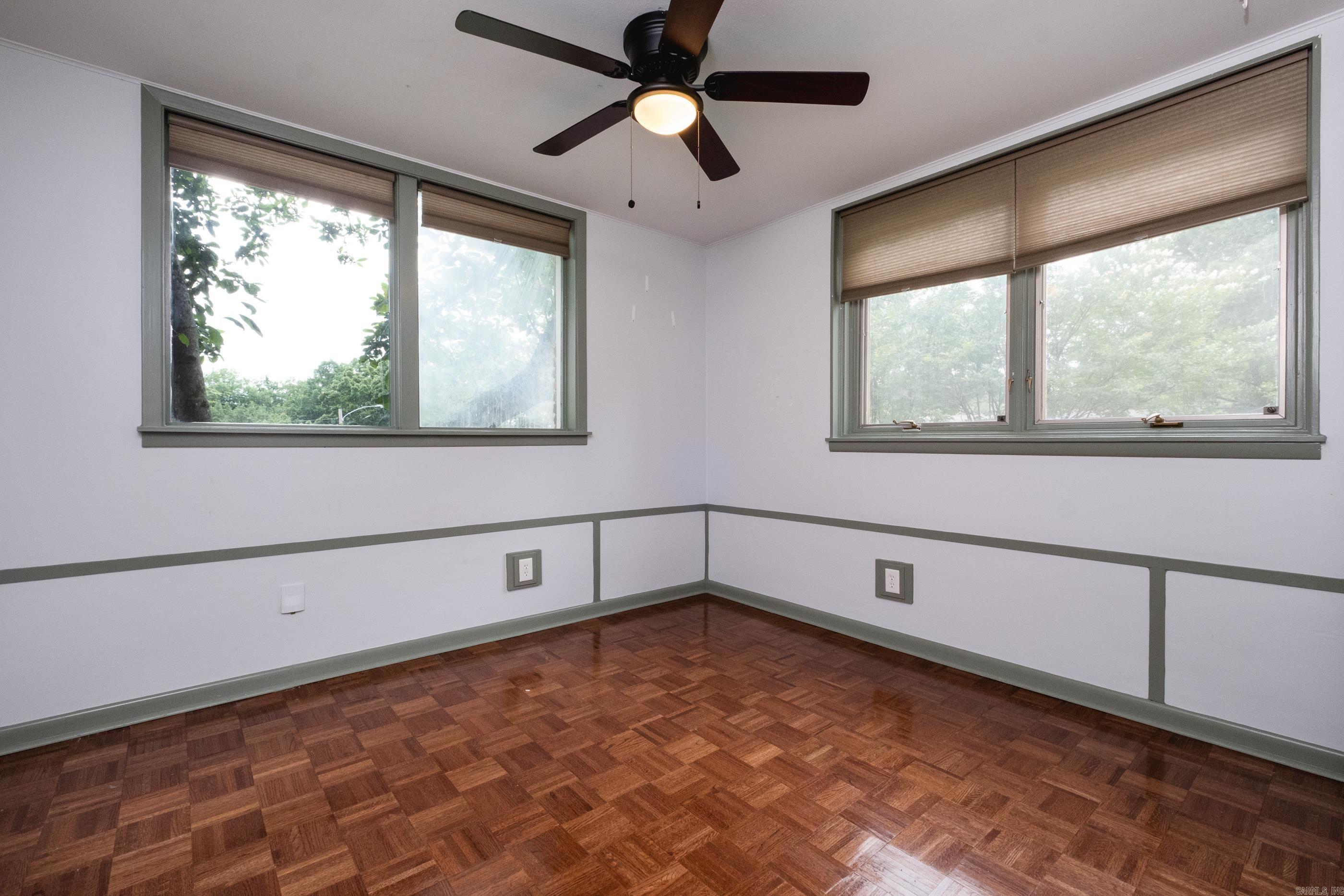 PLAZA HEIGHTS - Residential