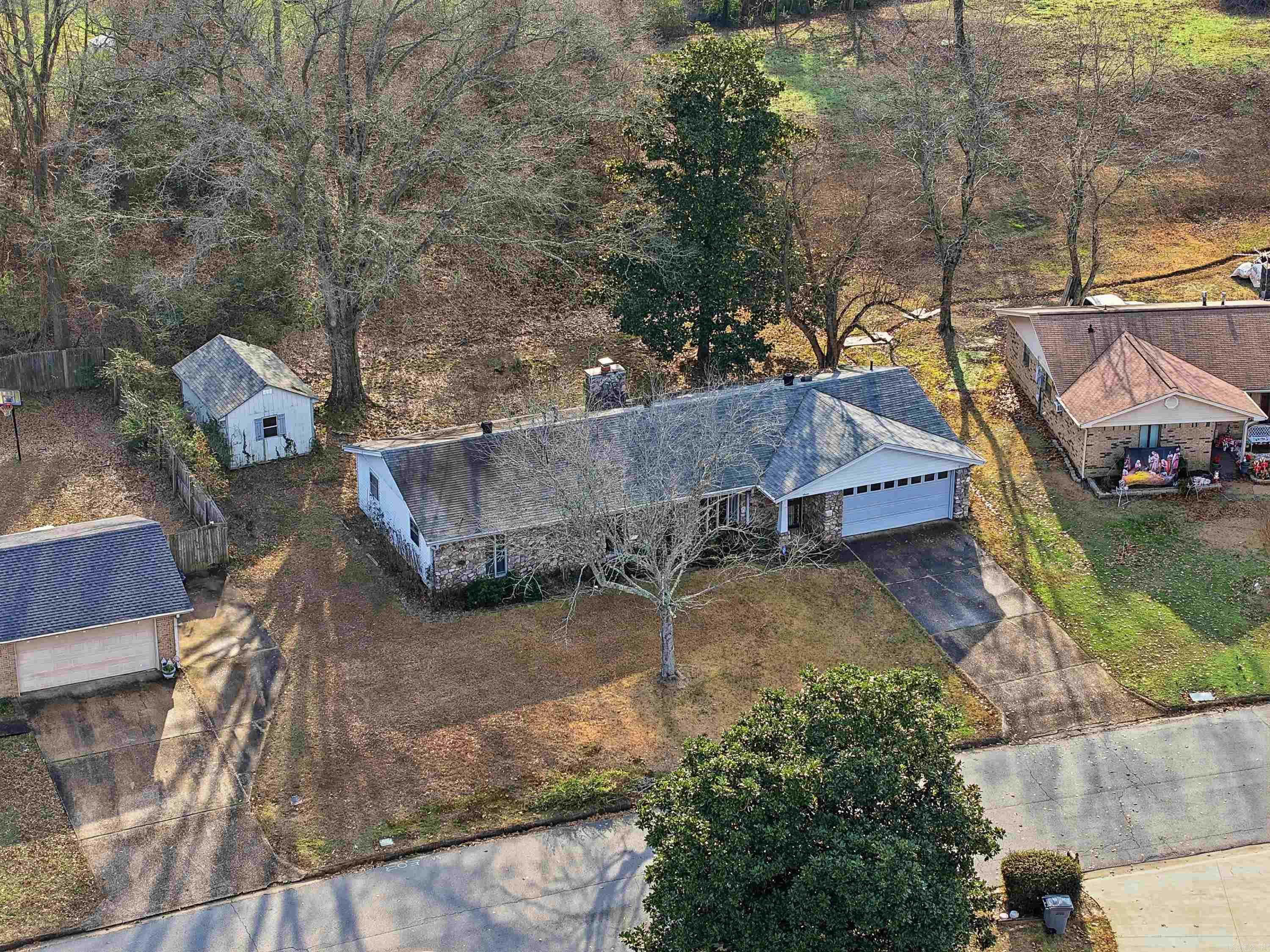 BLOOMFIELD HILLS - Residential