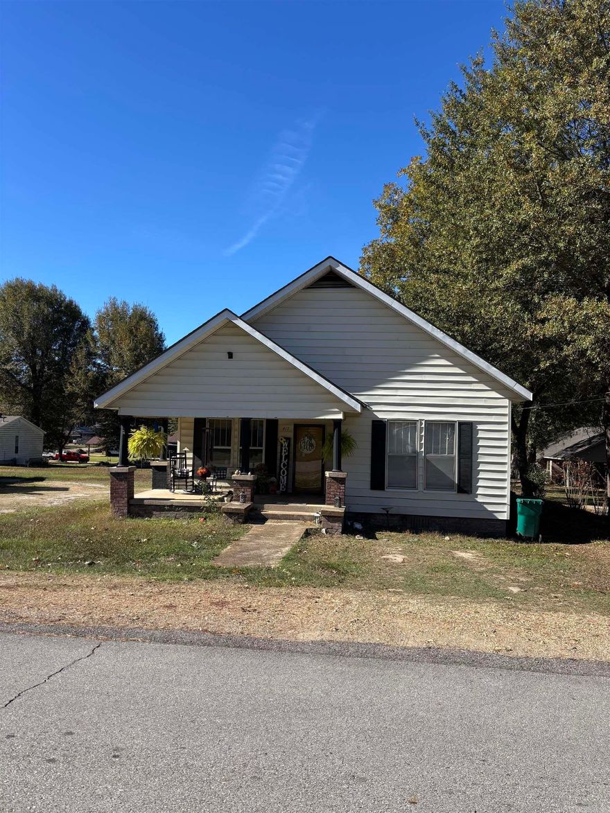 Located in the heart of Nashville, this home close to the Nashville City Park and Nashville Schools.  Offers over 1,450 sq ft of living space, 3 bedrooms and 2 full baths.  Living room, kitchen with stove, dishwasher and refrigerator to convey.  Newer roof in 2024, CH/CA, city water and city sewer.  Large porch and 16x24 utility building.  Contact our office for more details or to schedule a viewing.