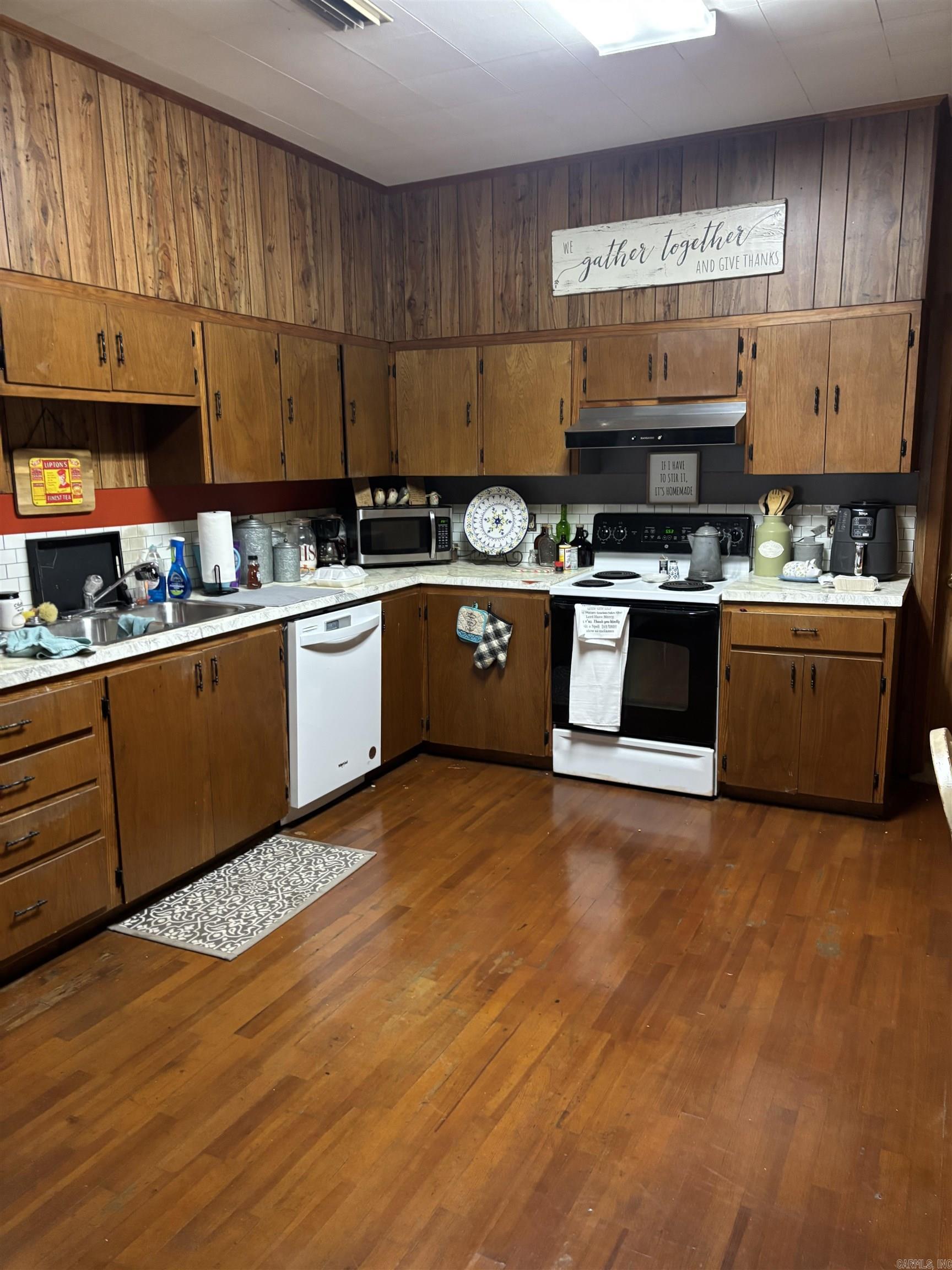 NEW NASHVILLE - Residential