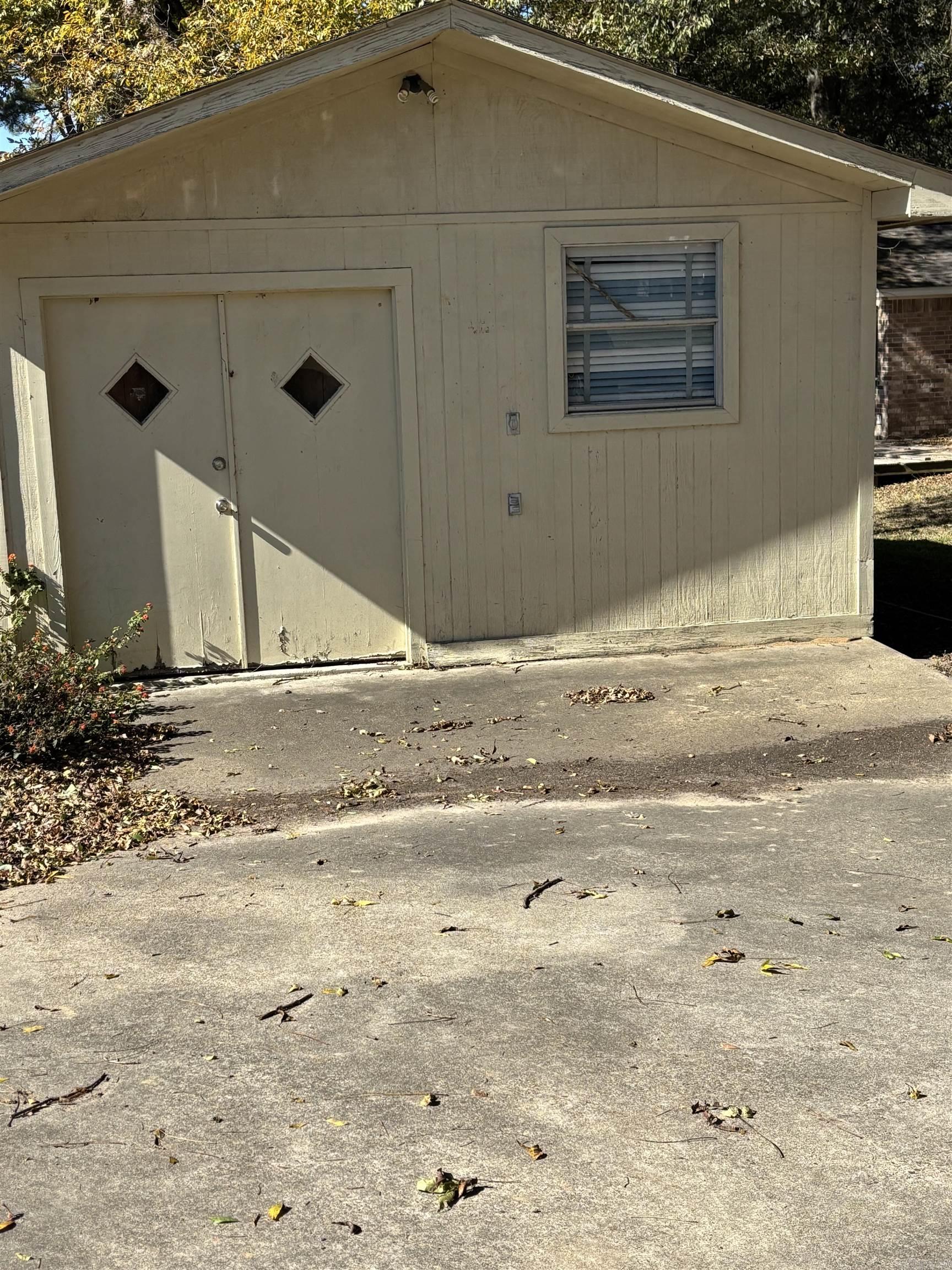 NEW NASHVILLE - Residential