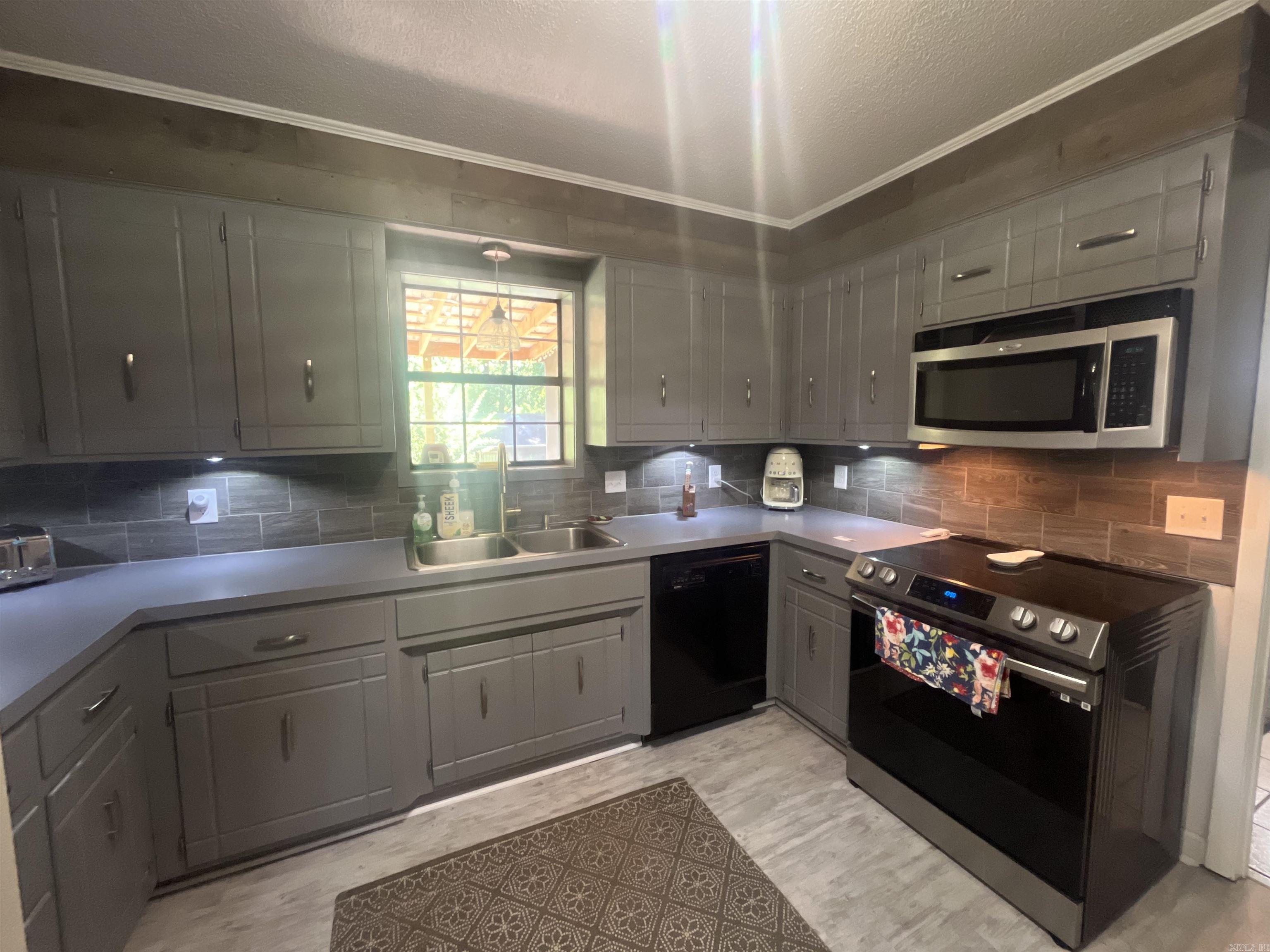 Harver Hills III - Residential