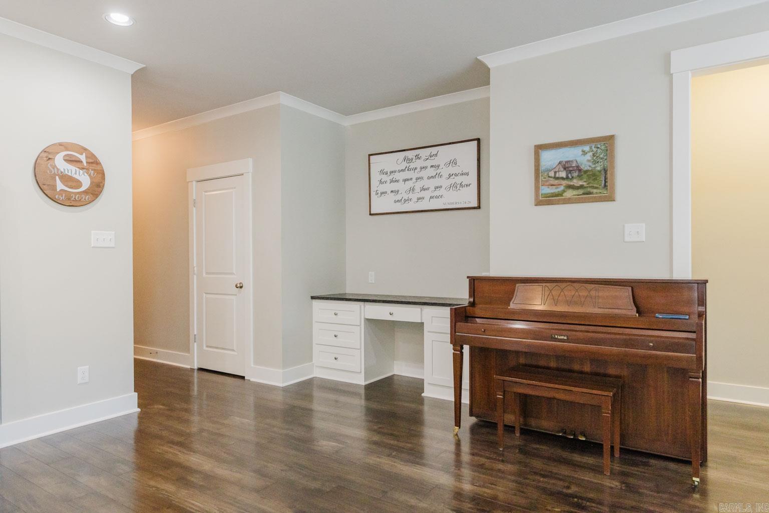 Haley Court - Residential