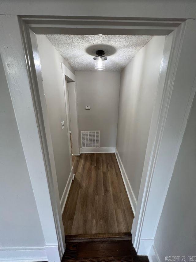 Hill Crest - Residential Lease