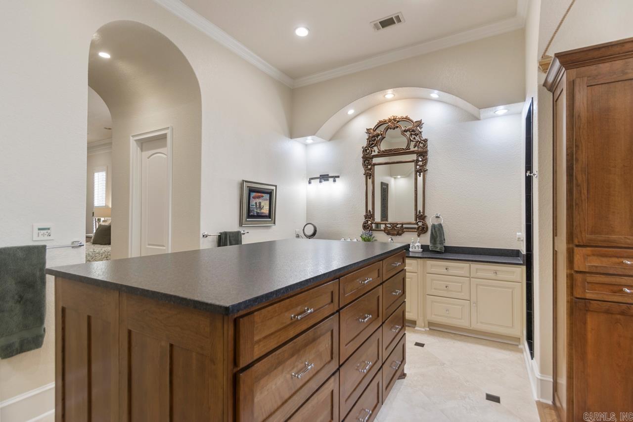 WESTPOINTE - Residential