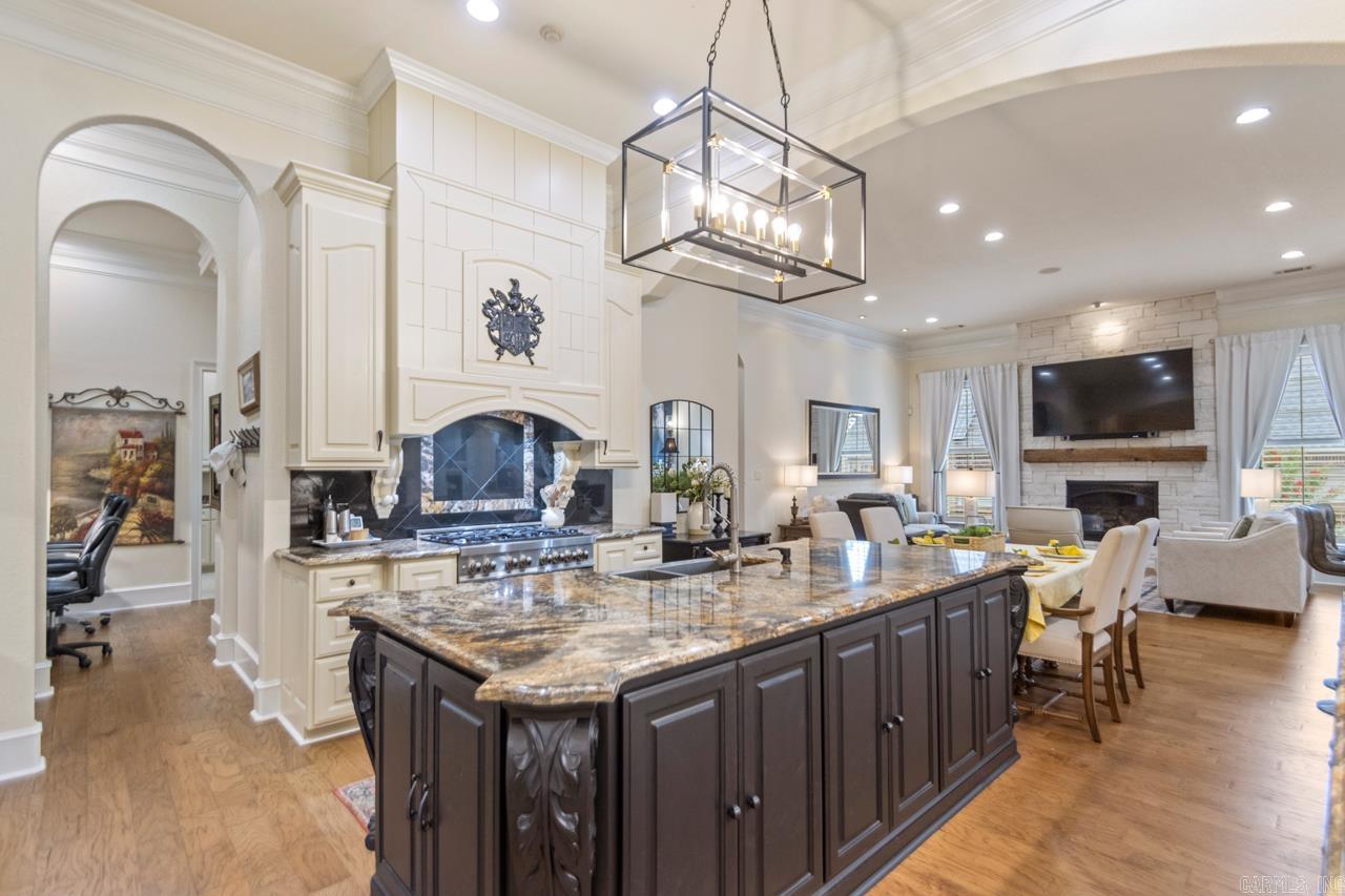 WESTPOINTE - Residential