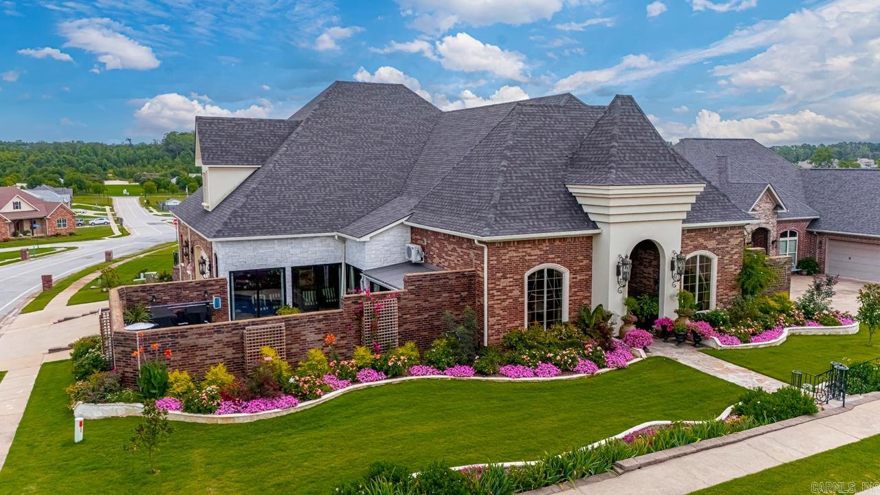 WESTPOINTE - Residential